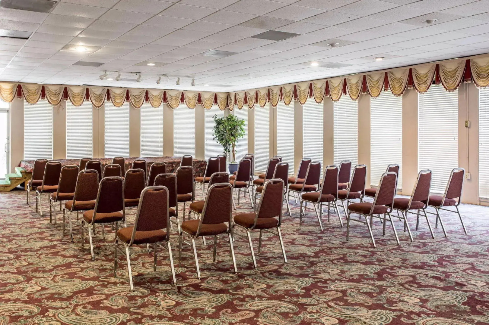 Way Inn and Conference Center