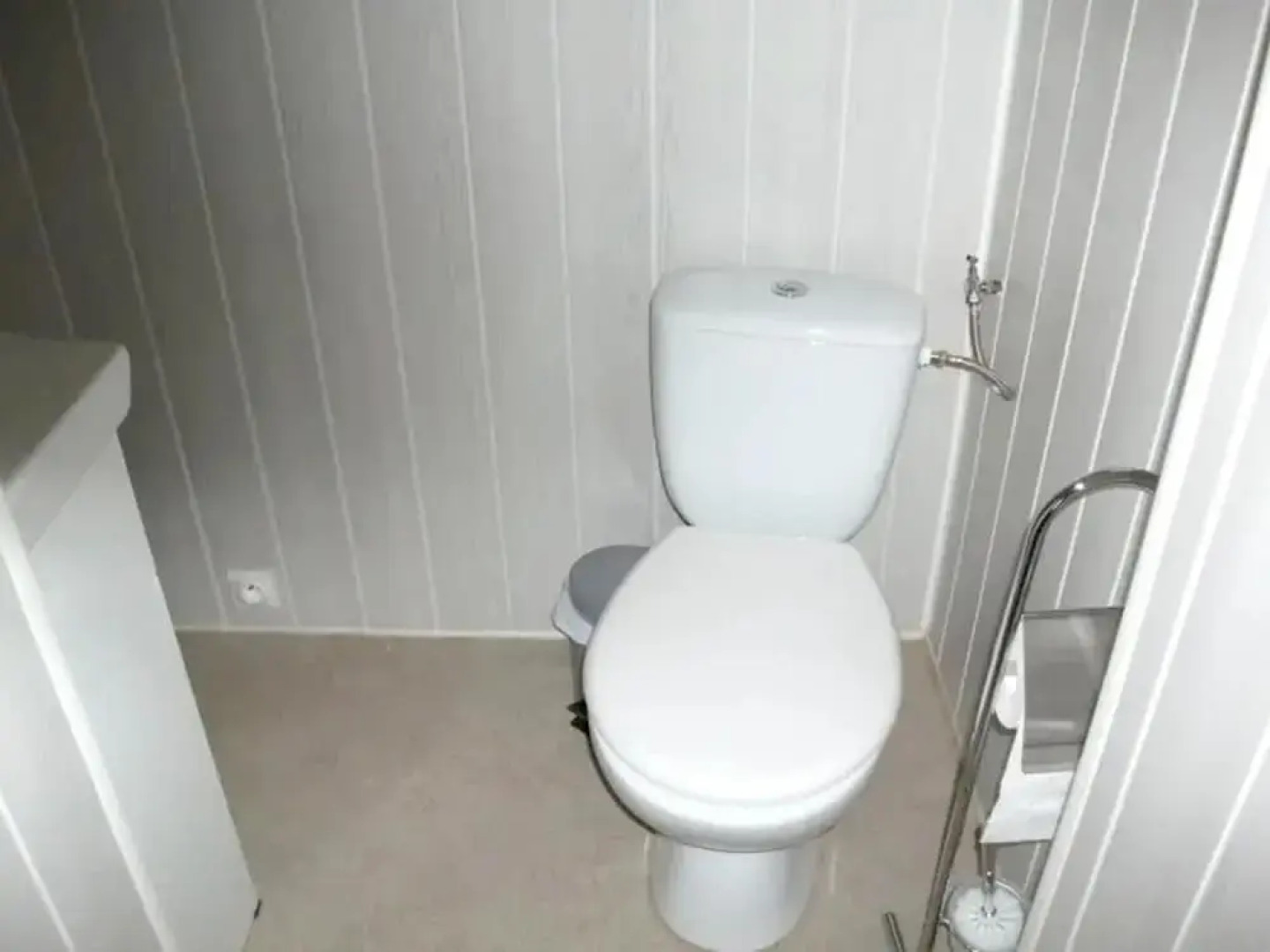 Apartment With 2 Bedrooms in Bessèges, With Wonderful Mountain View, Enclosed Garden and Wifi