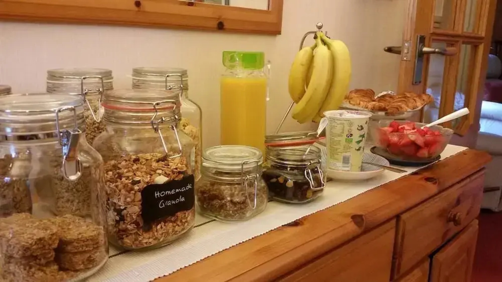 Mandeley Guest House