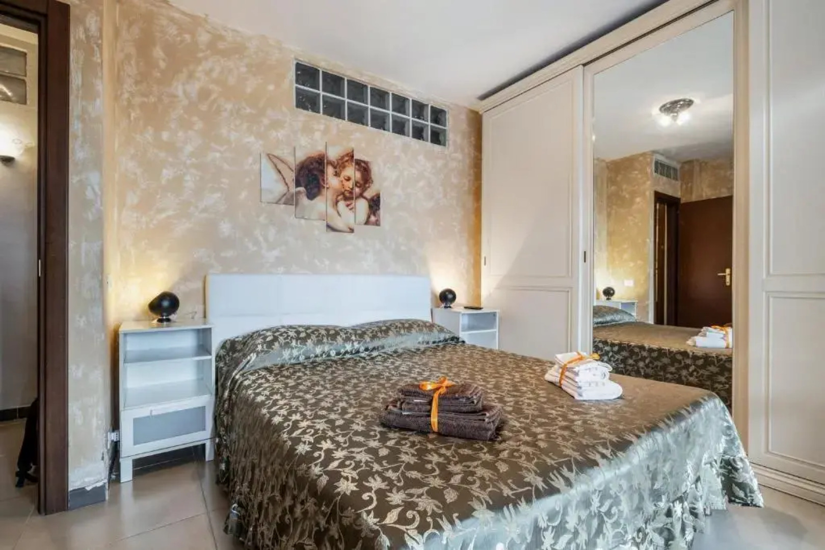 3 bedrooms appartement with private pool jacuzzi and enclosed garden at Fabrica di Roma