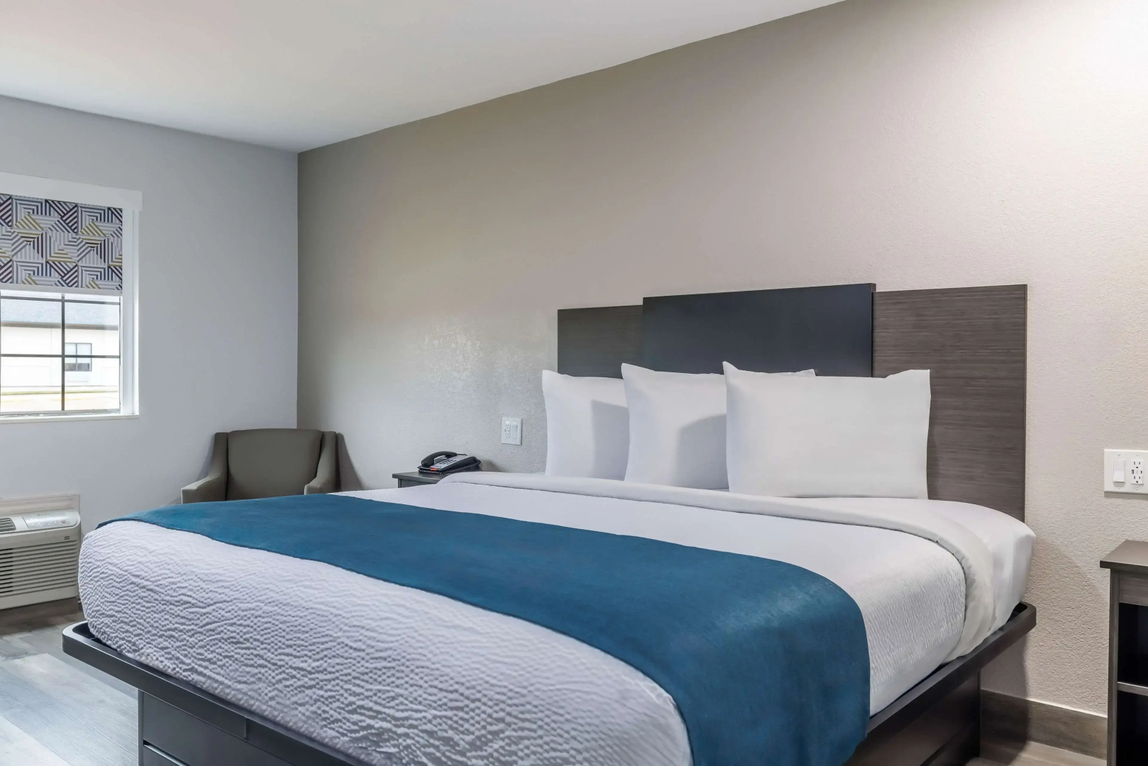 Studio 6 Suites Brenham, TX