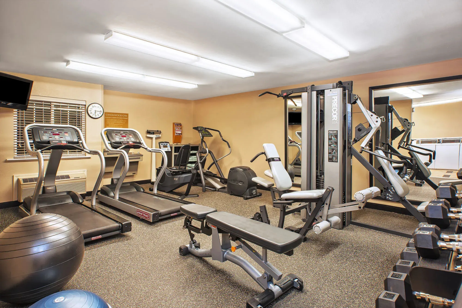Candlewood Suites Indianapolis by IHG