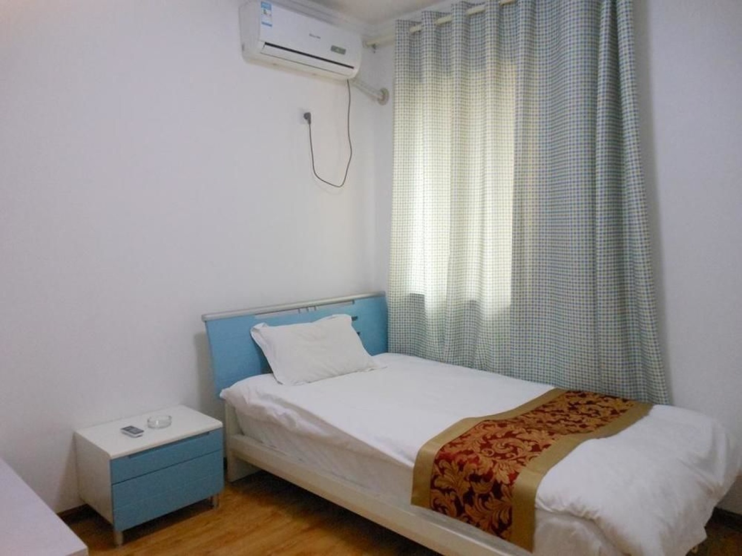 Xi'an Yilian Apartment Hotel