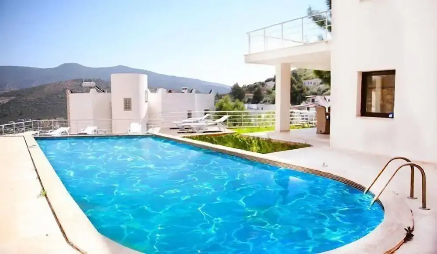 Villa Sandra Torba - 5 Bedrooms