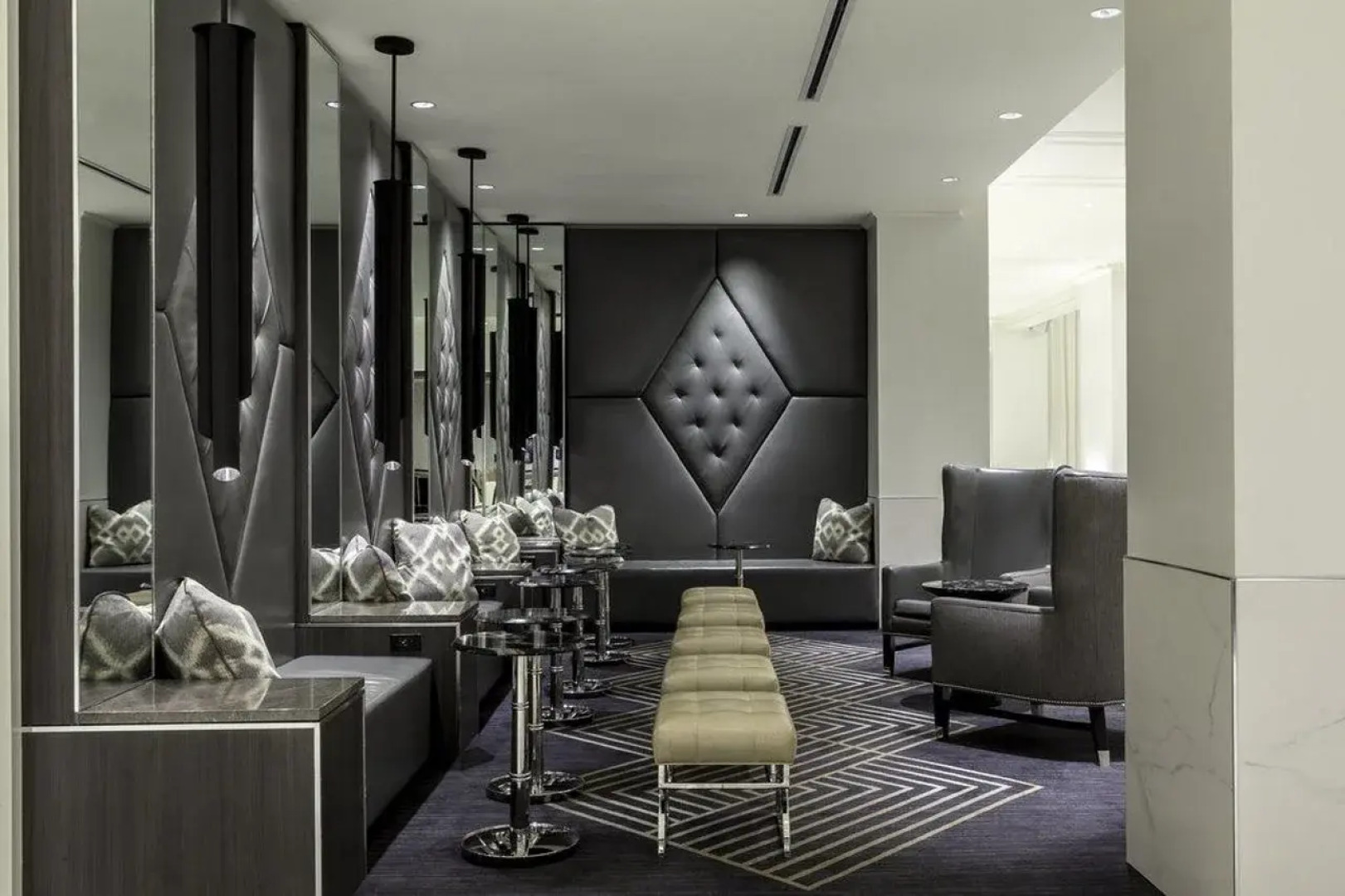 Отель Hilton Boston Park Plaza