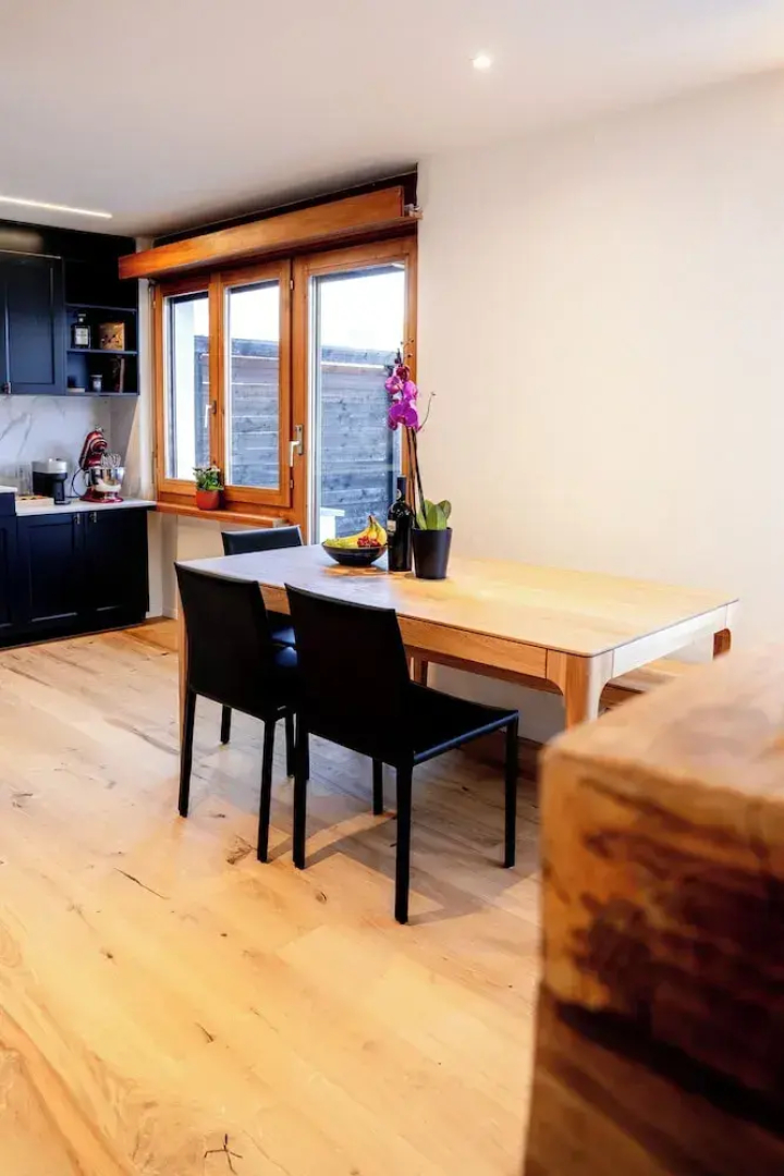 Alpine Mountains Retreat by Sea N' Rent