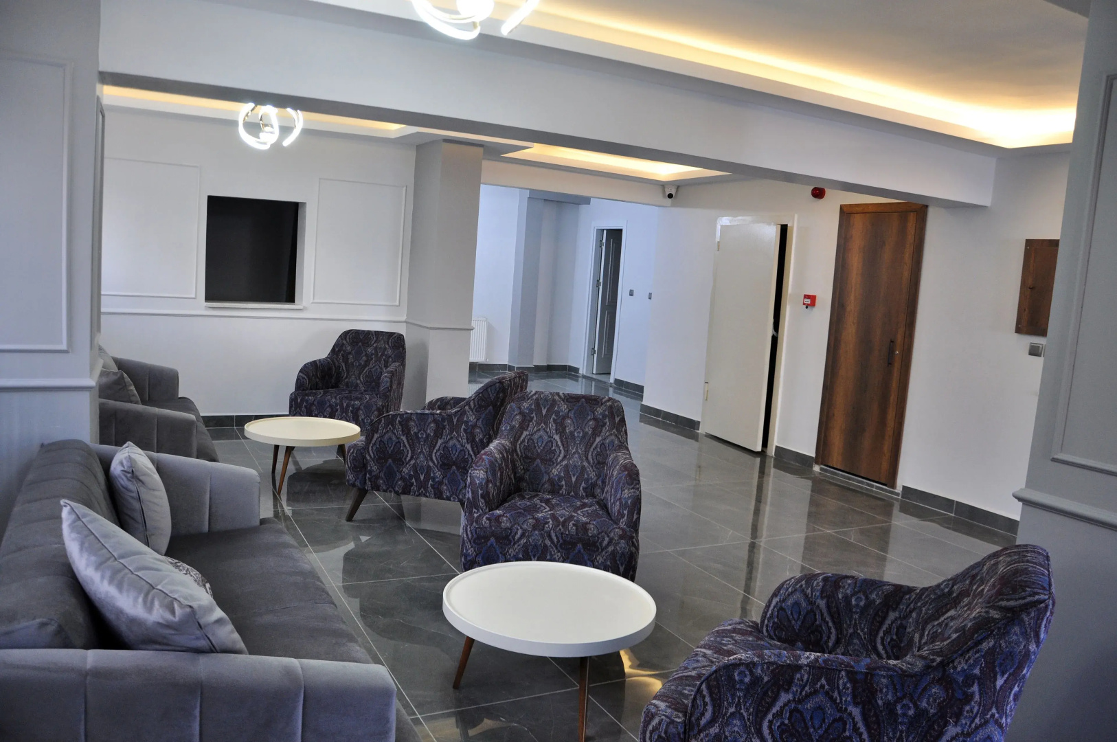 Saka Life Hotel