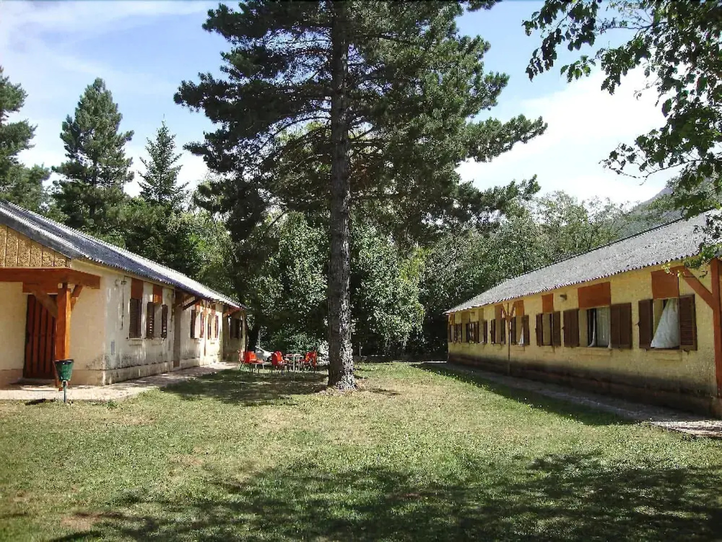 Apartamentos Varios Valle De Tena 3000