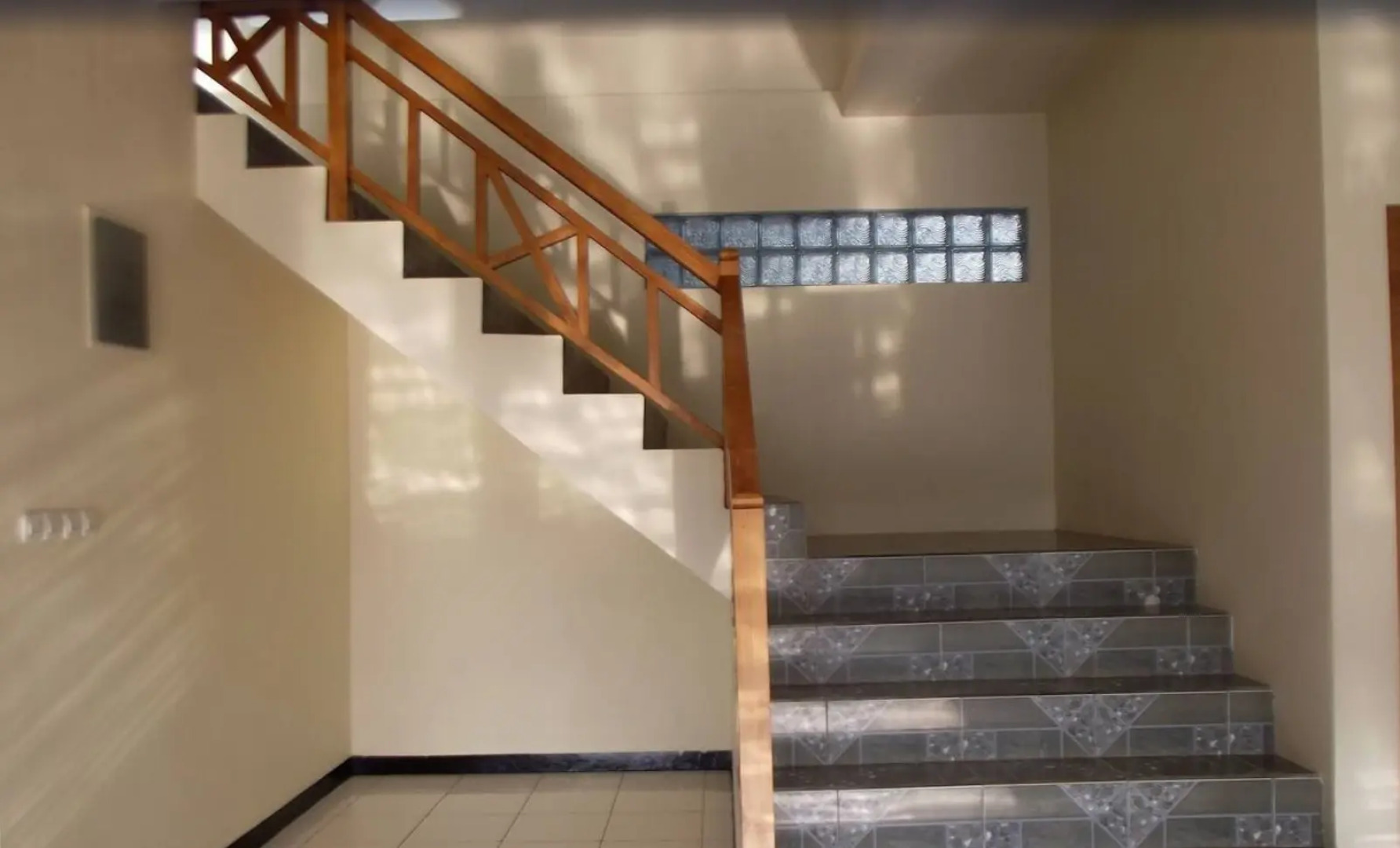 La Belle Etoile Hotel