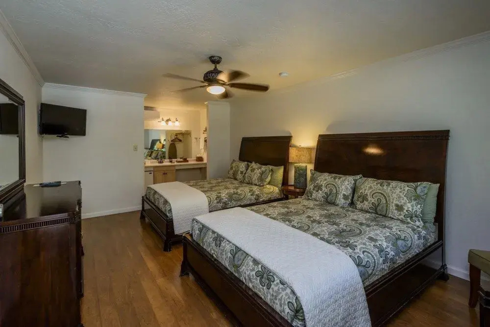 The Jack London Lodge