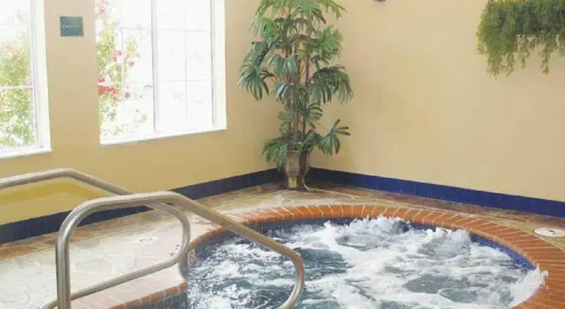 La Quinta Inn And Suites Moore