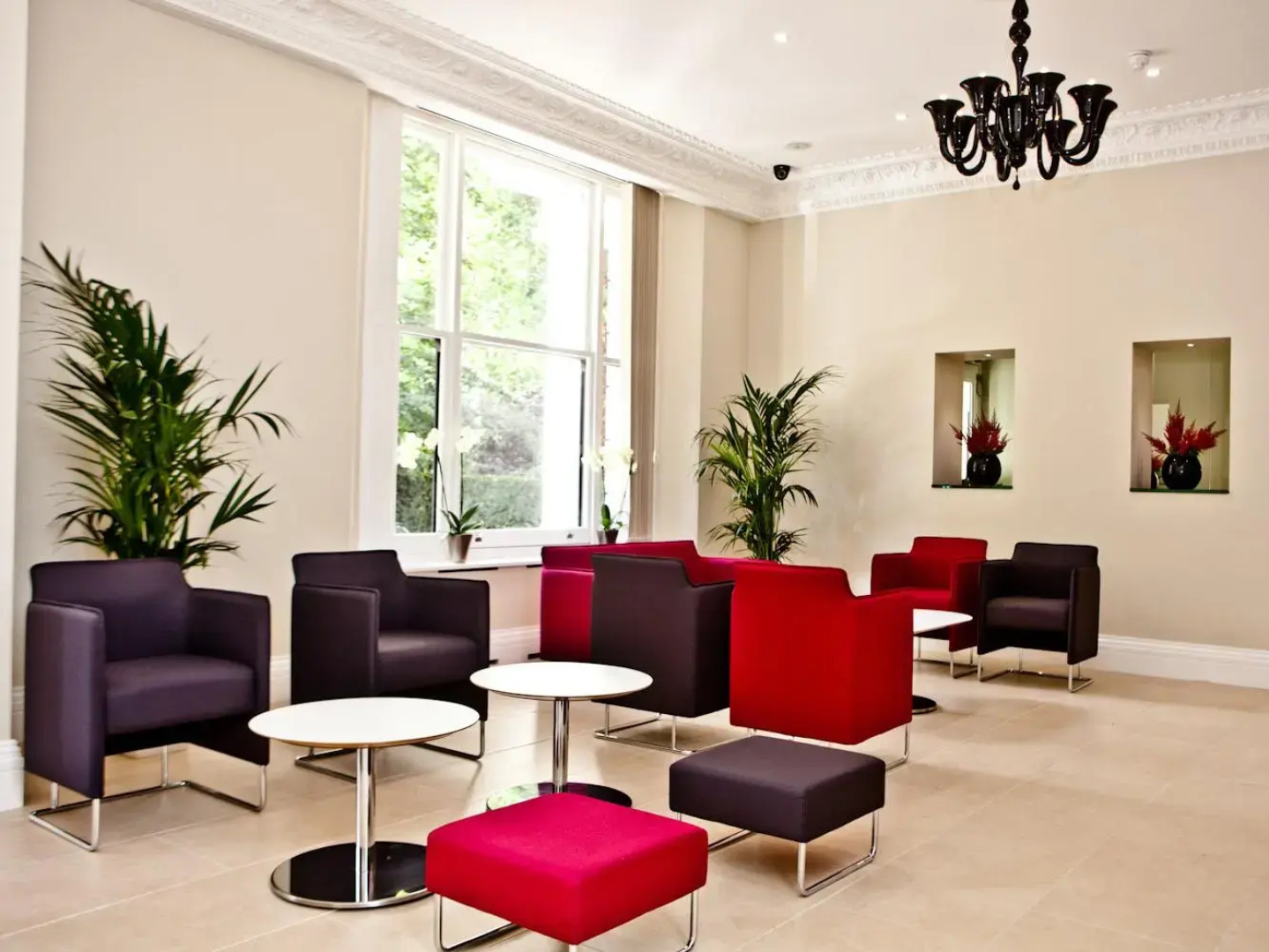 London House Hotel