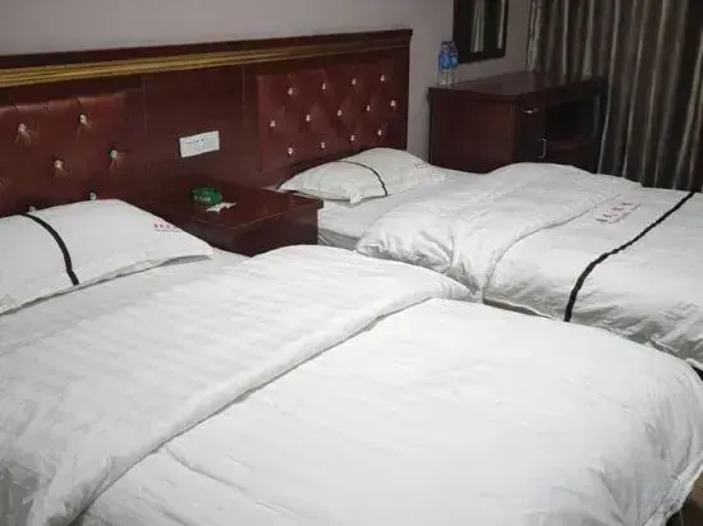 Jinping Tang's Hotel