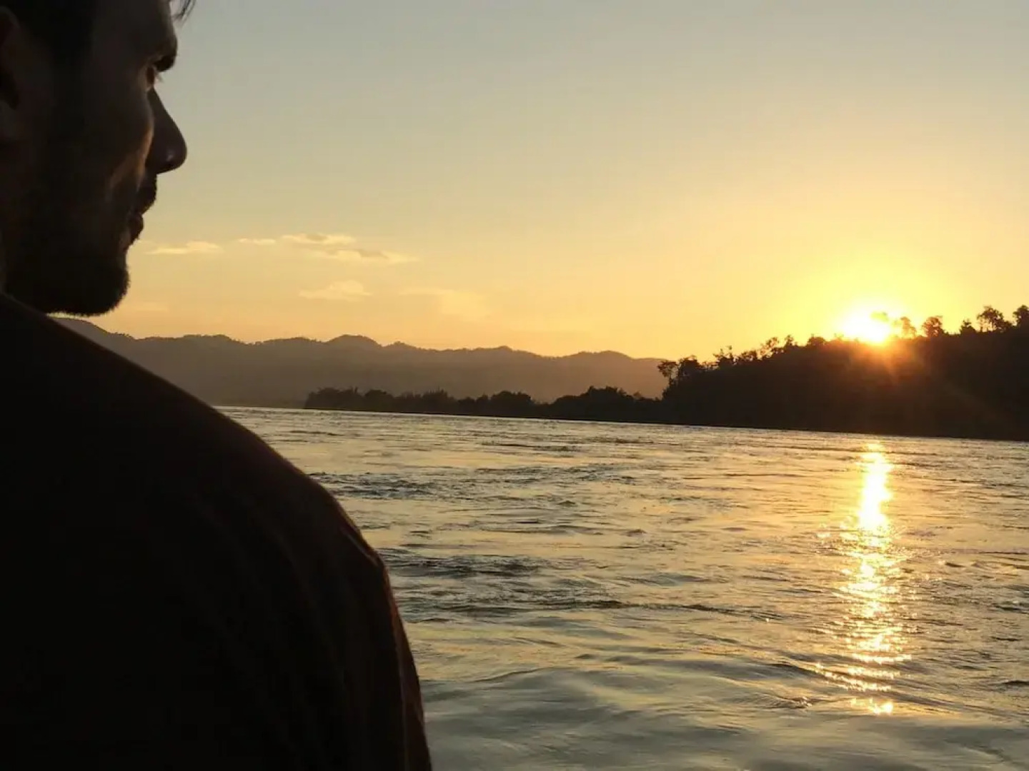 Mekong Riverside Resort & Camping