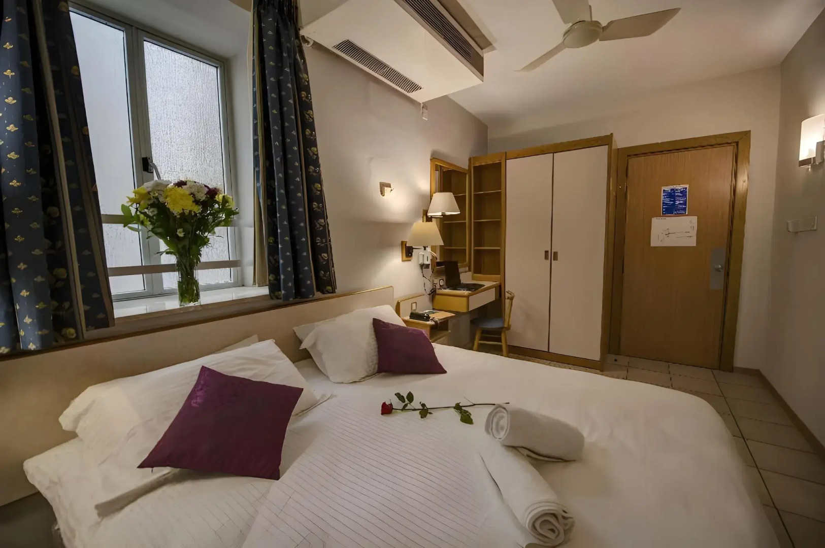 Sliema Chalet Hotel