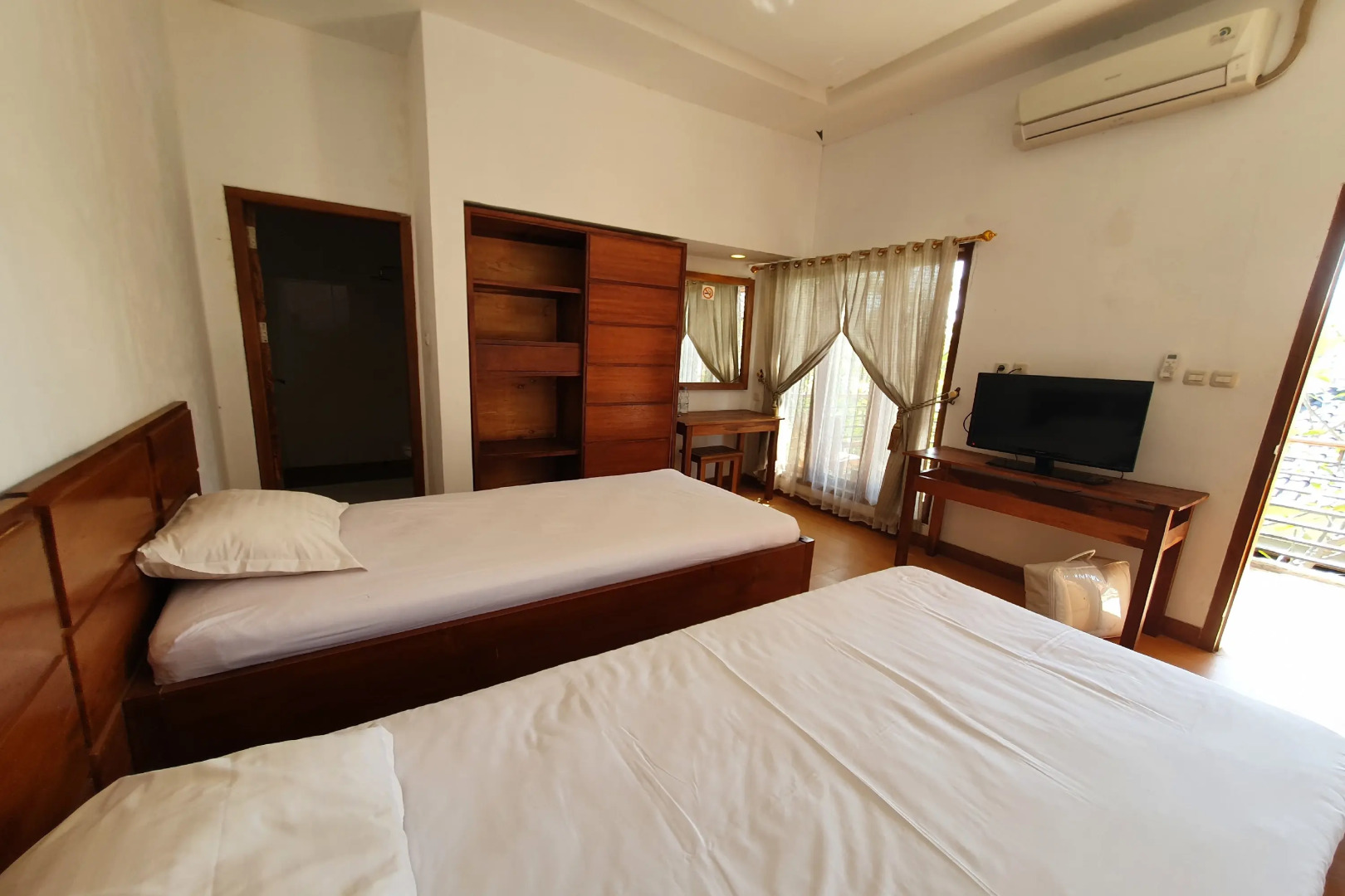 Rumah Eyang Tardjo Syariah