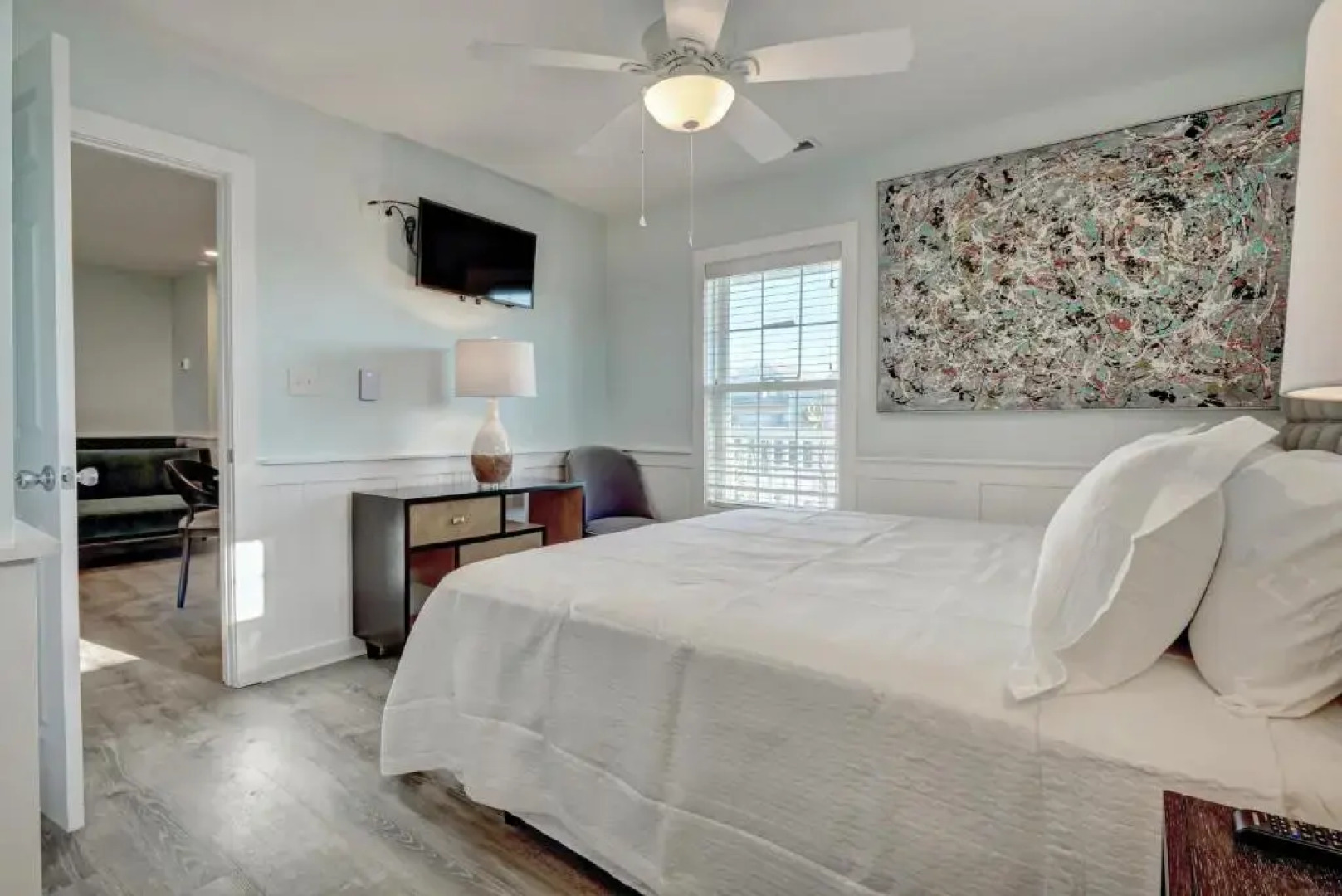 Loggerhead Inn & Suites