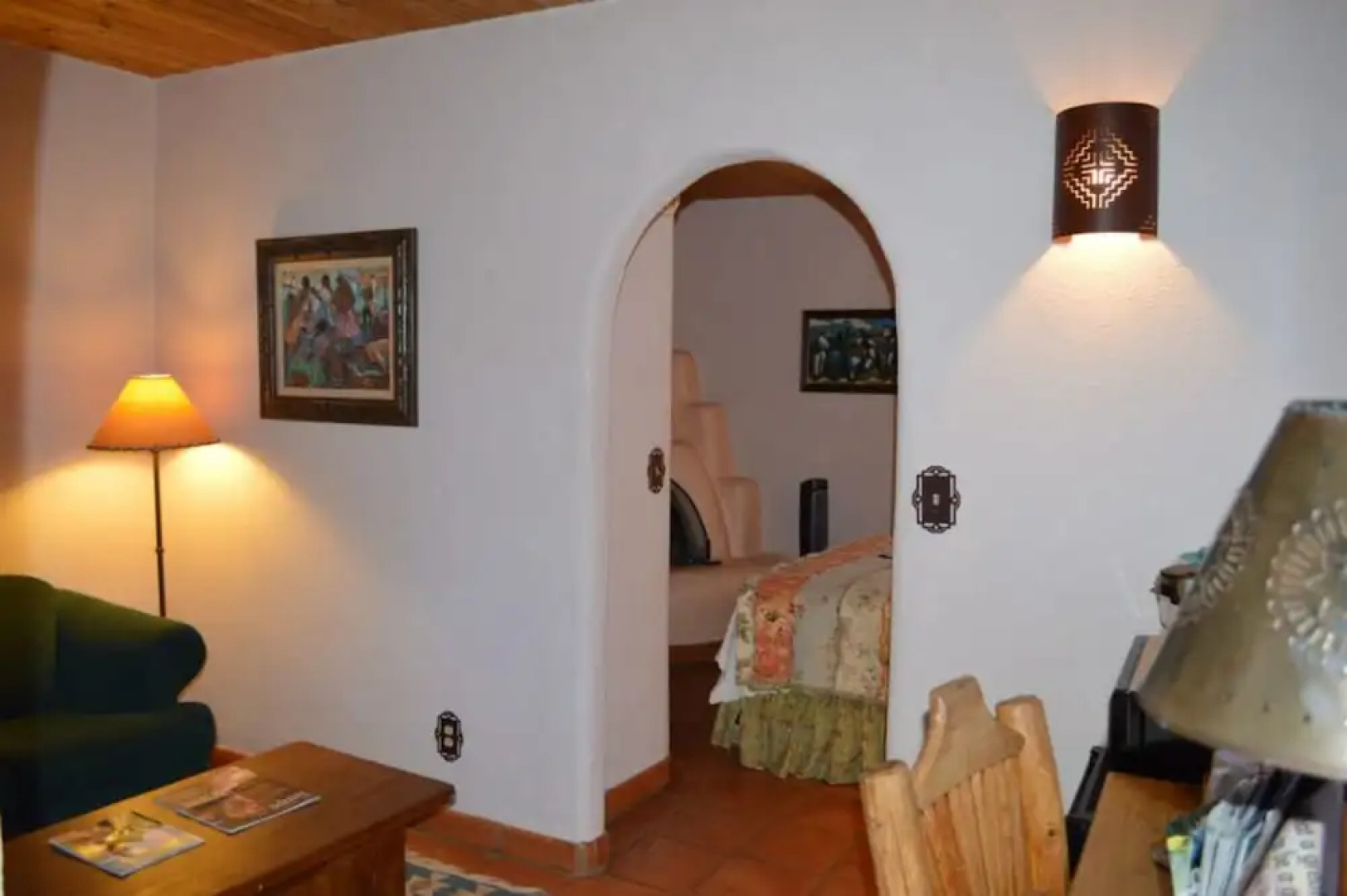 American Artists Gallery House B & B