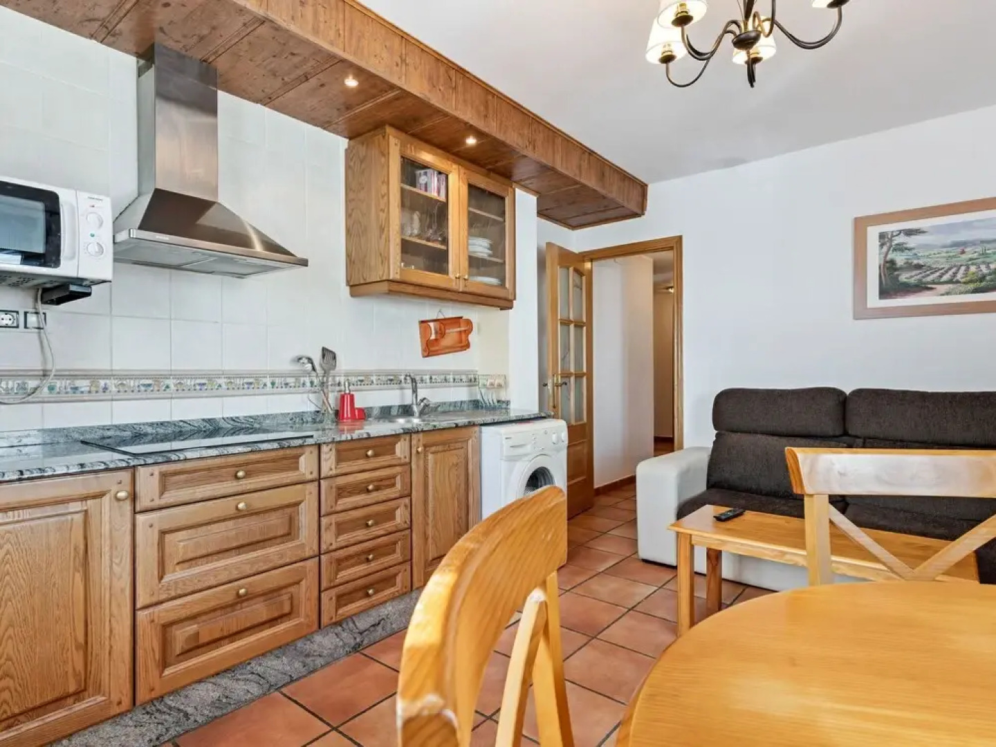 Charming Apartment in Gudar With Terrace