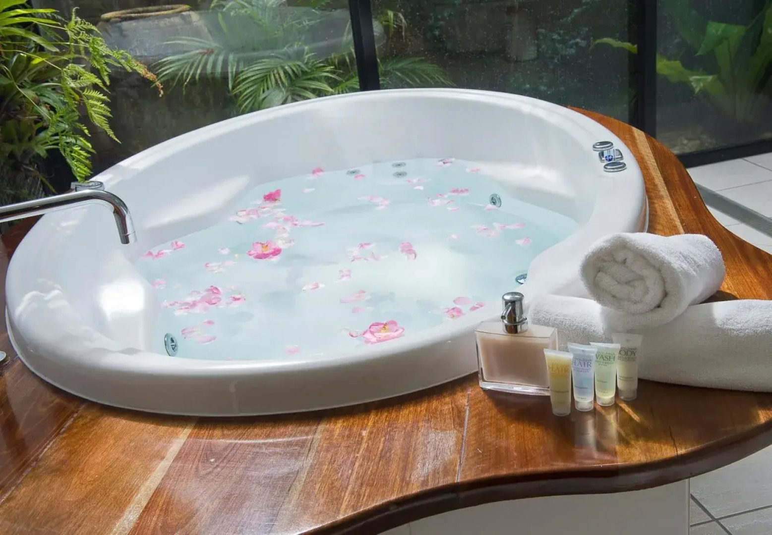 Witches Falls Cottages