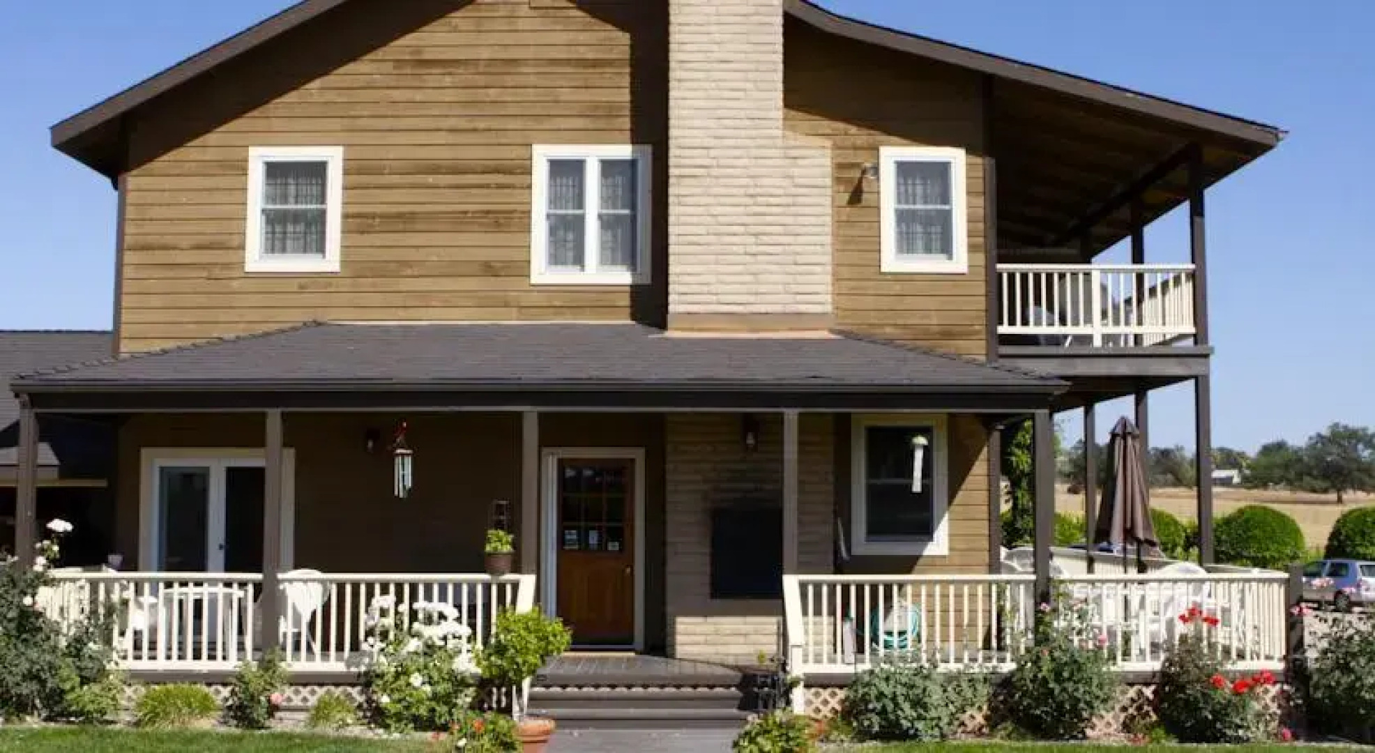 Honey Oak House at Laraneta Vineyards