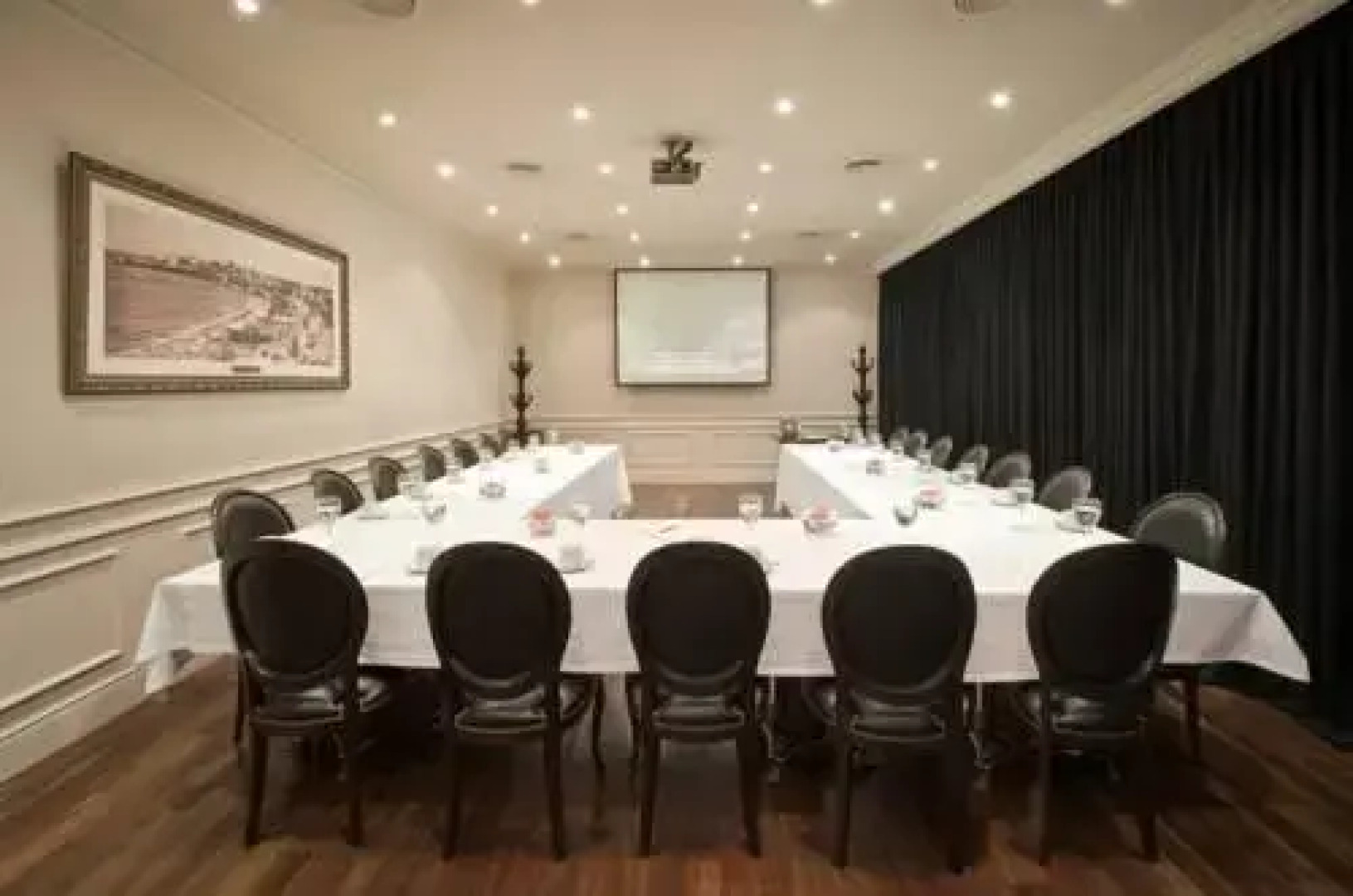 Sainte Jeanne Boutique & Spa