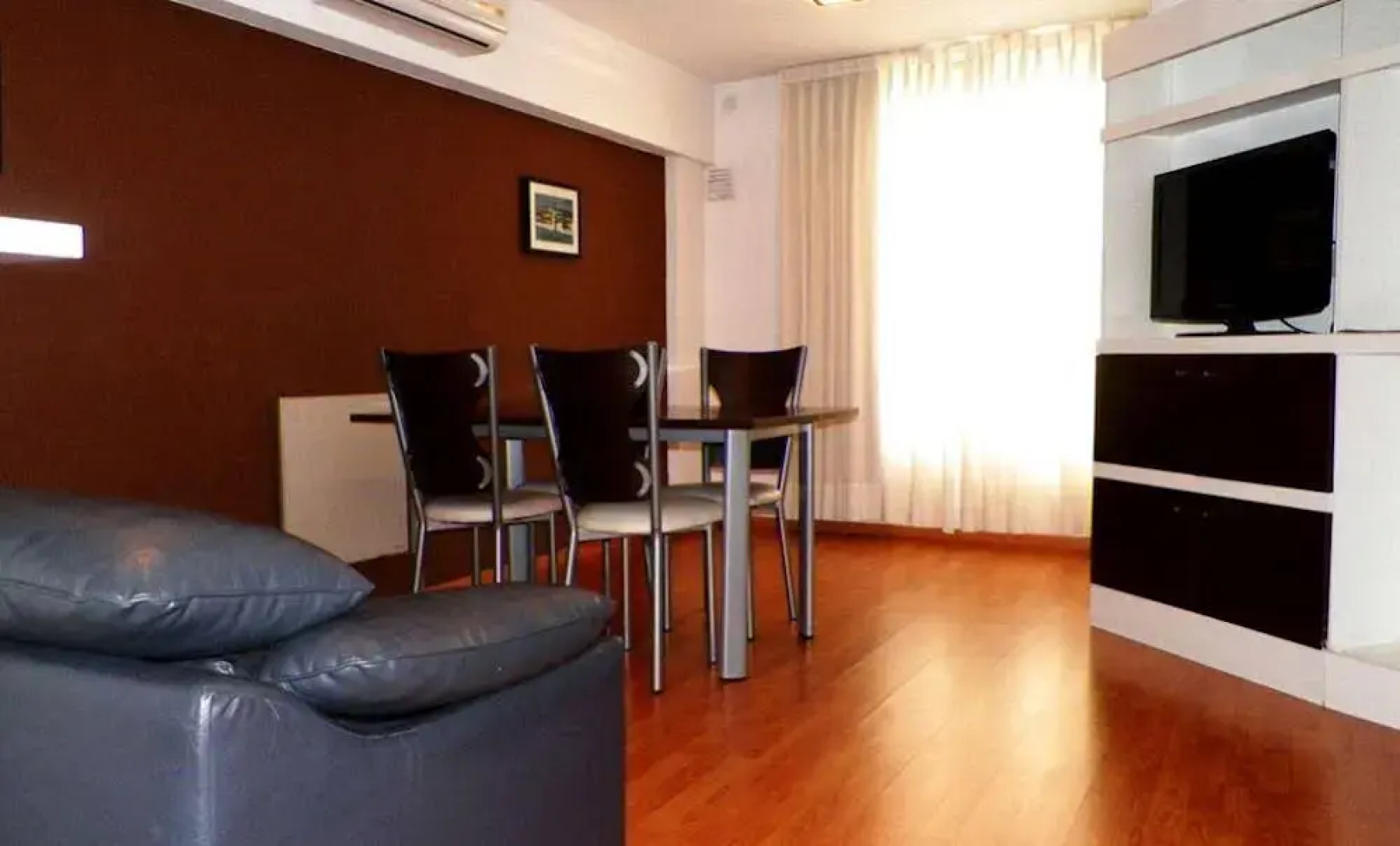 Urquiza Apart Hotel & Suites