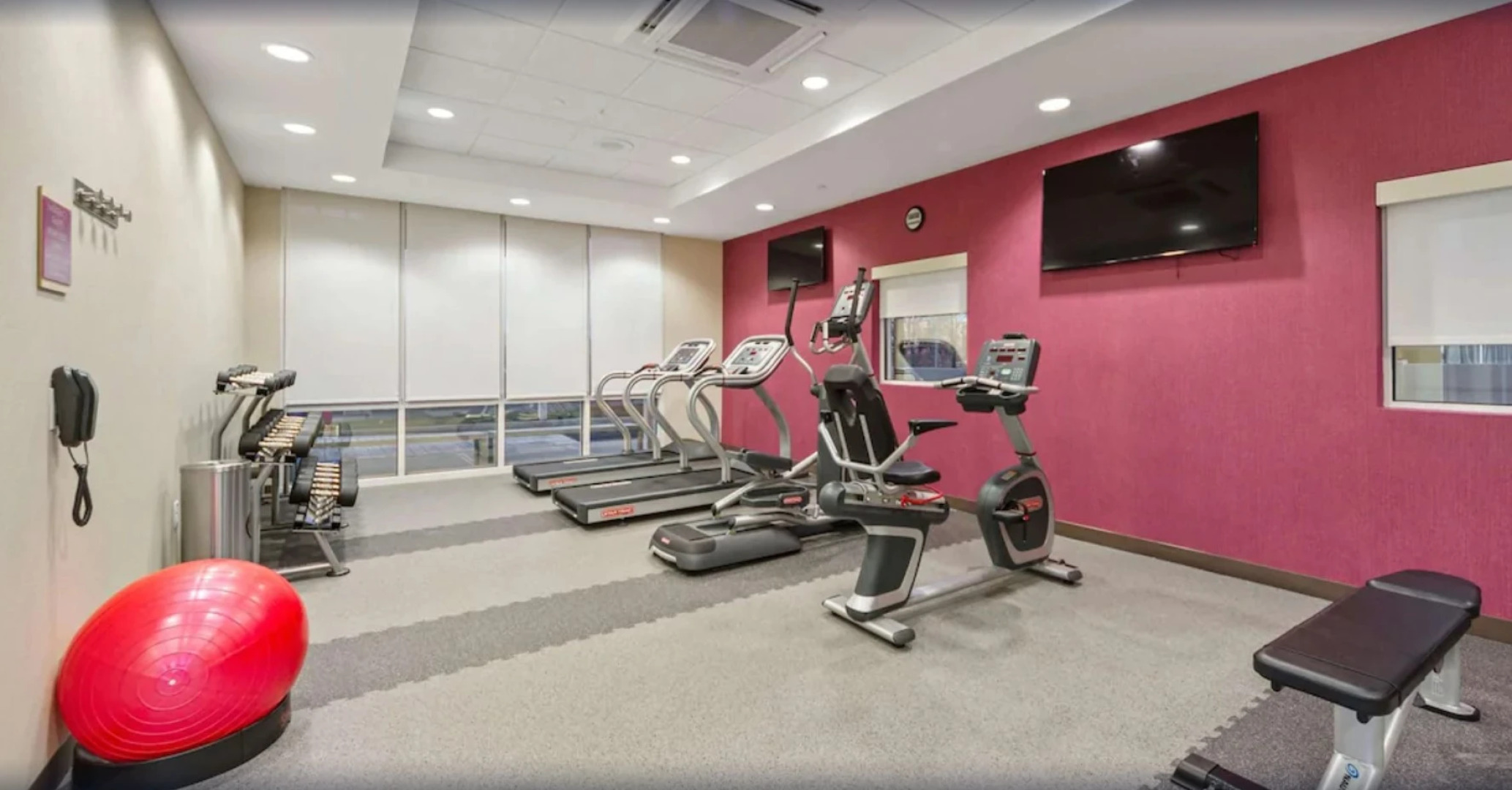 Home2 Suites by Hilton Newark Airport