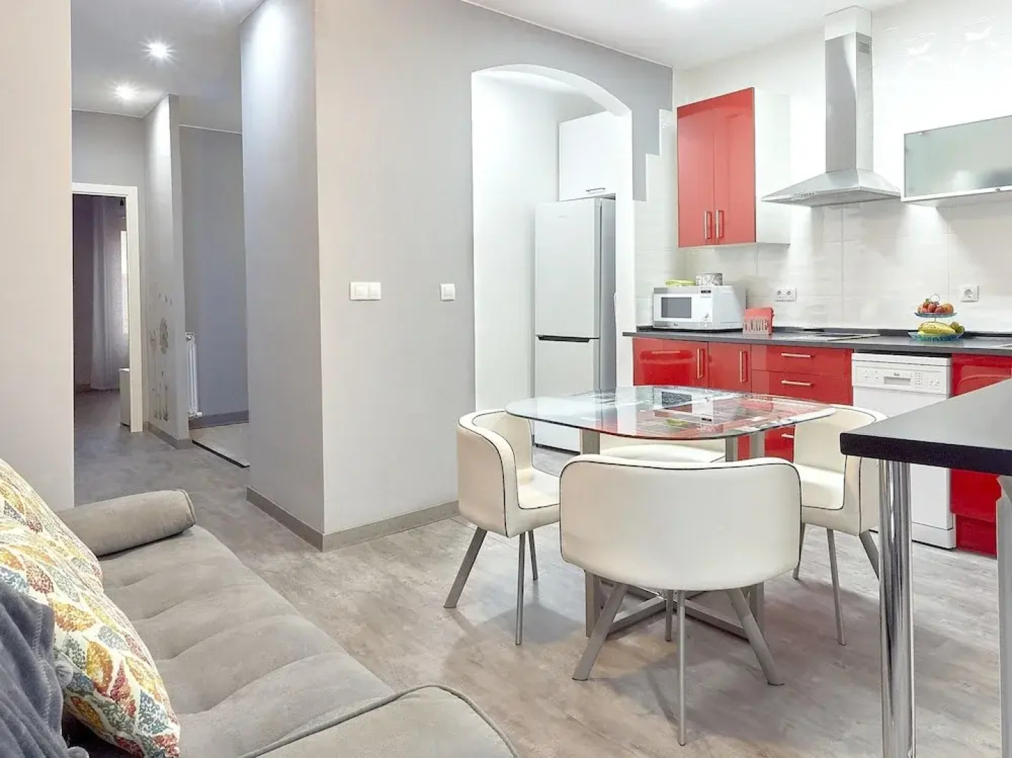 Apartment With one Bedroom in León, With Wonderful City View, Balcony and Wifi - Near the Slopes