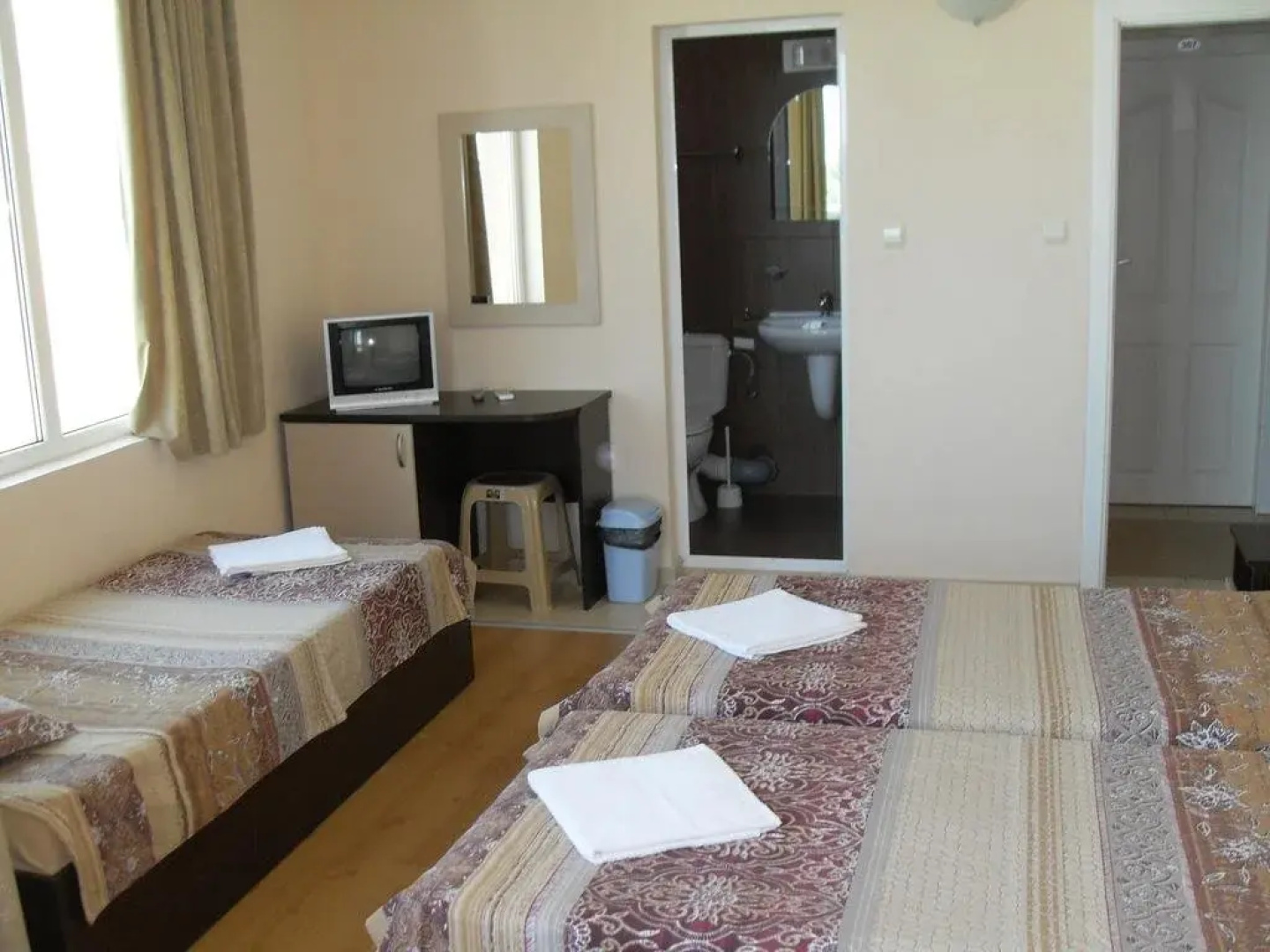 Emerald Hotel