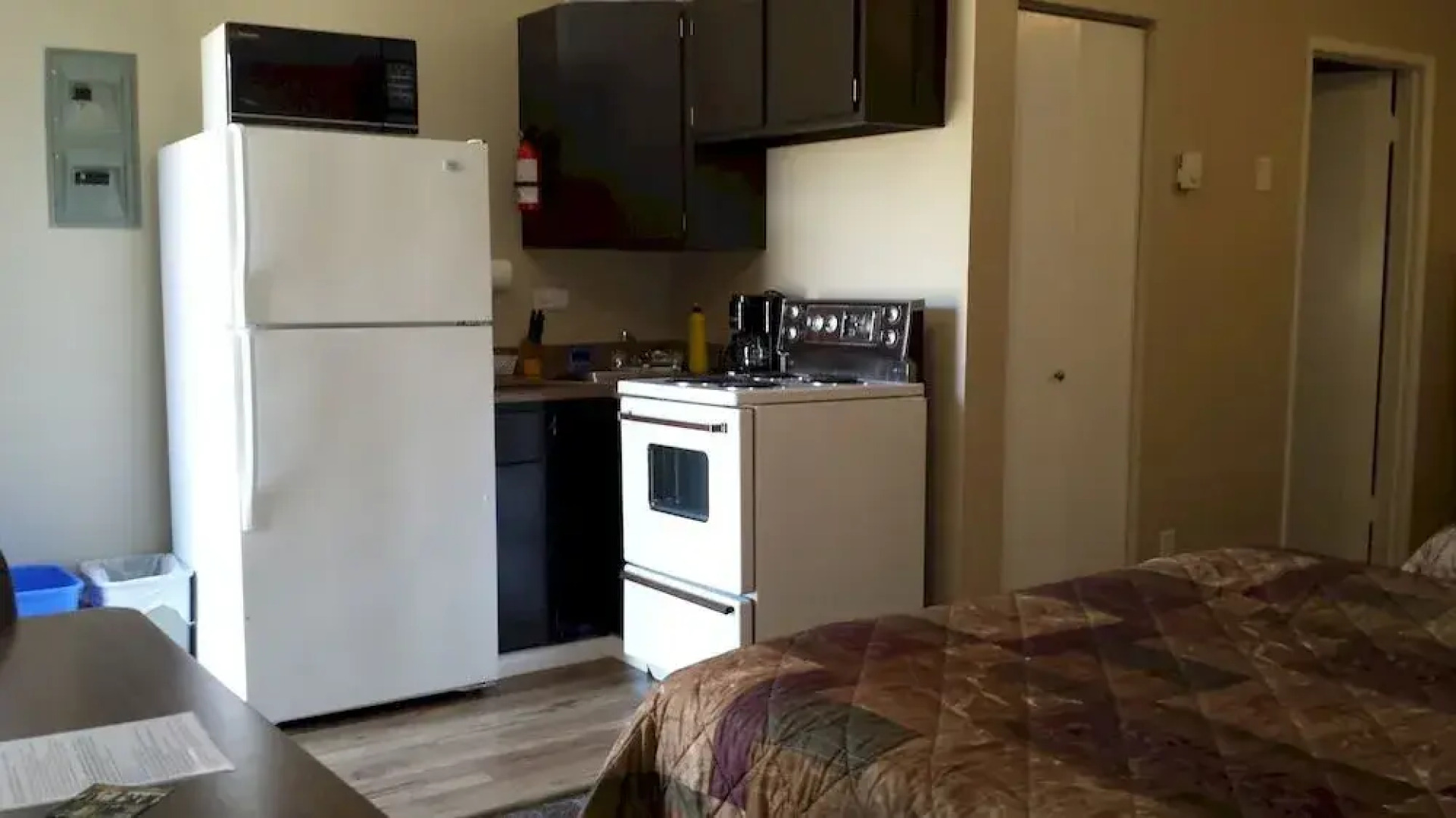 Salmon River Motel and RV Park