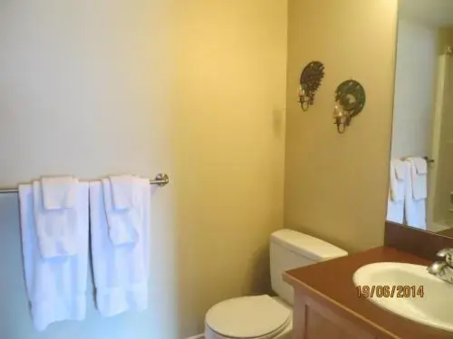 Kaslo Bay Condominium