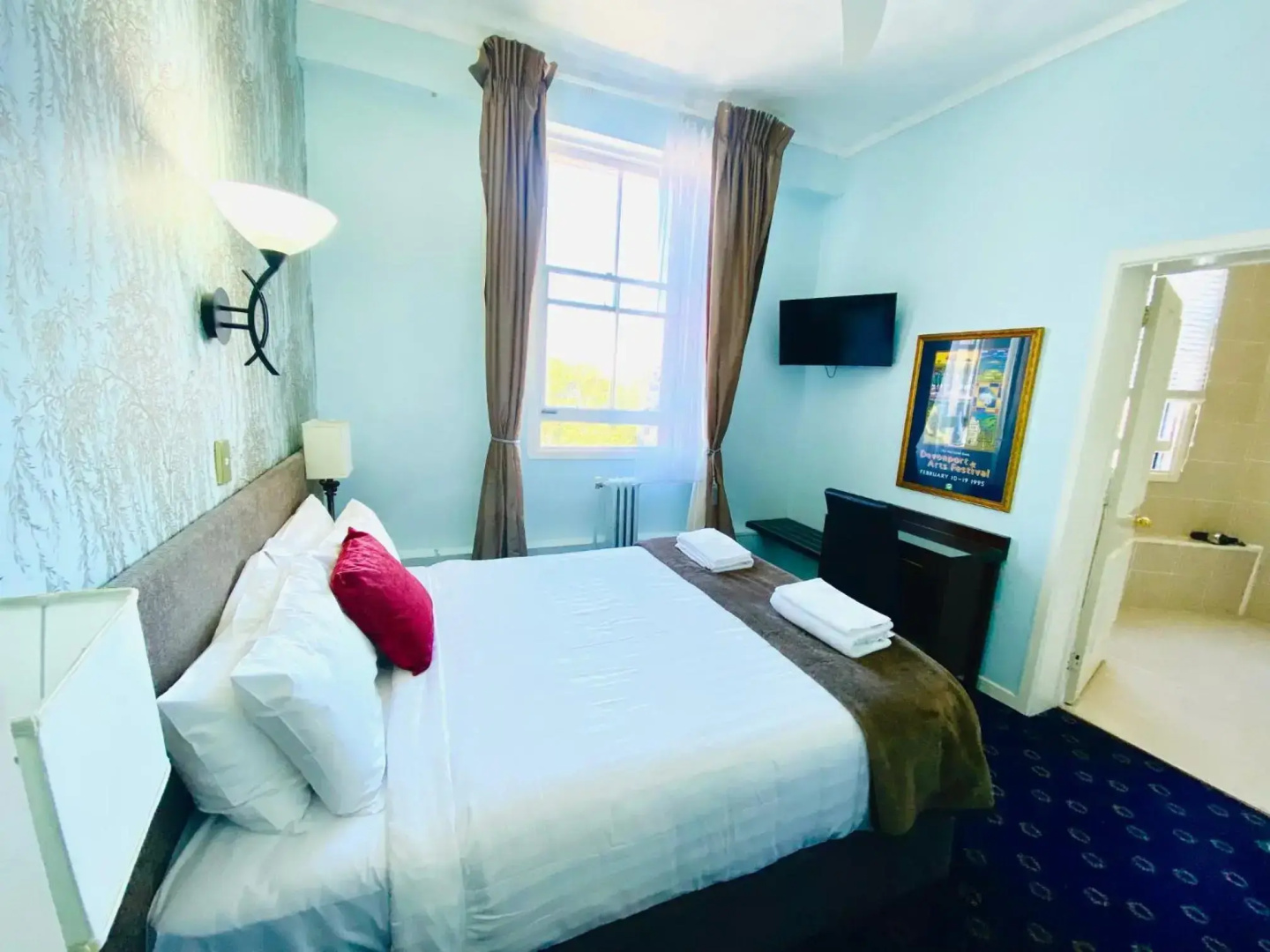 The Esplanade Hotel