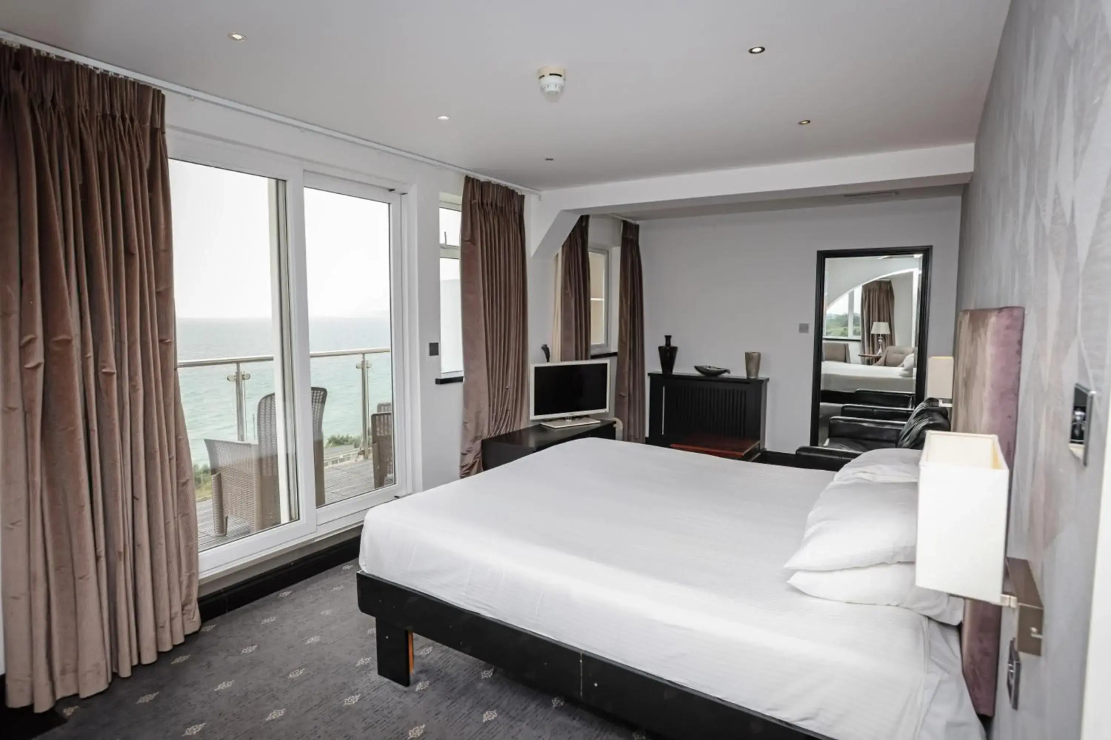 Suncliff Hotel - OCEANA COLLECTION