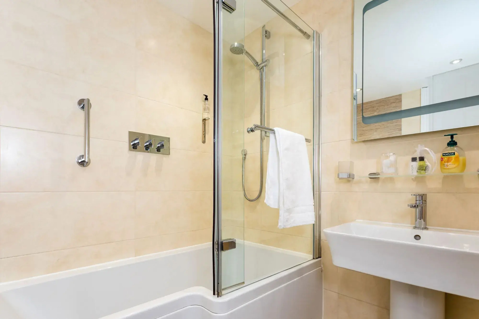 The Lawn Guest House