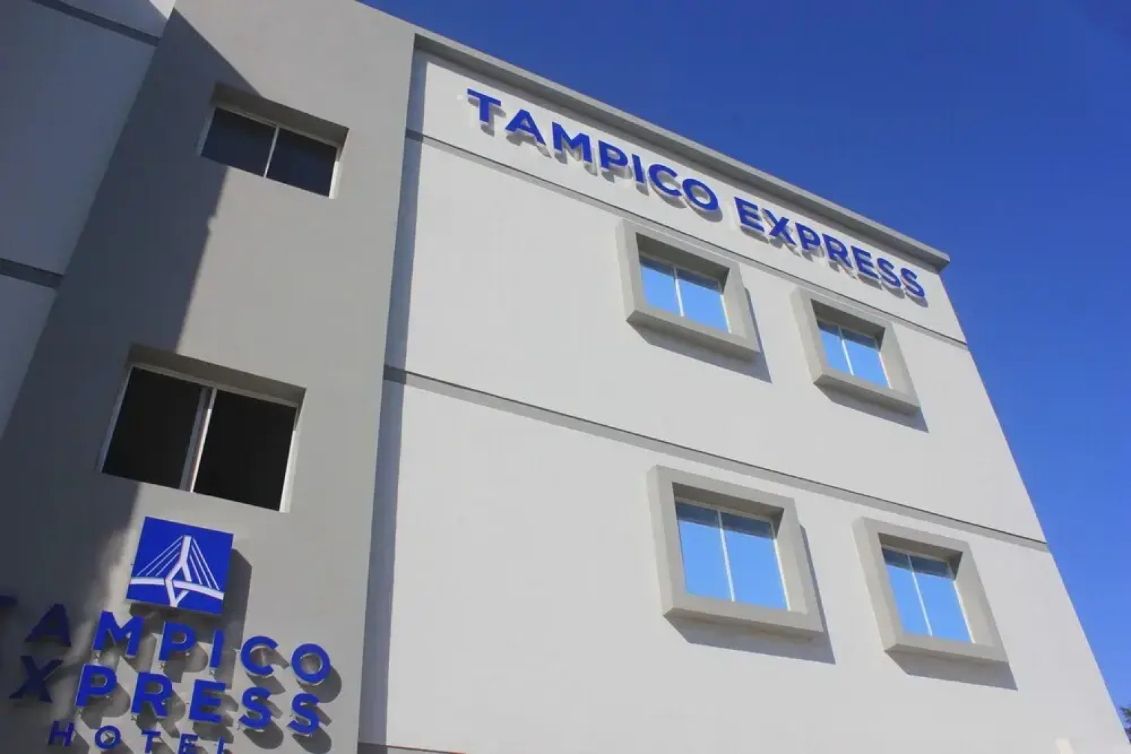 Hotel Tampico Express