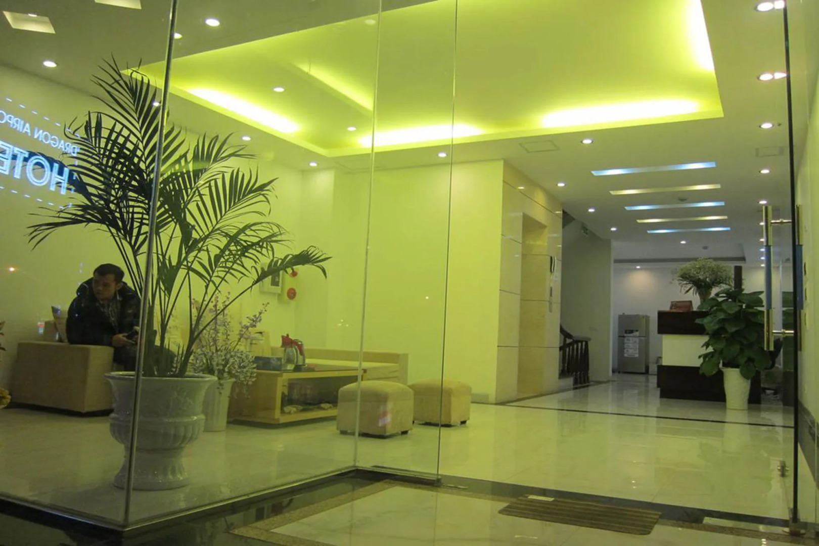 Dragon Airport Hotel