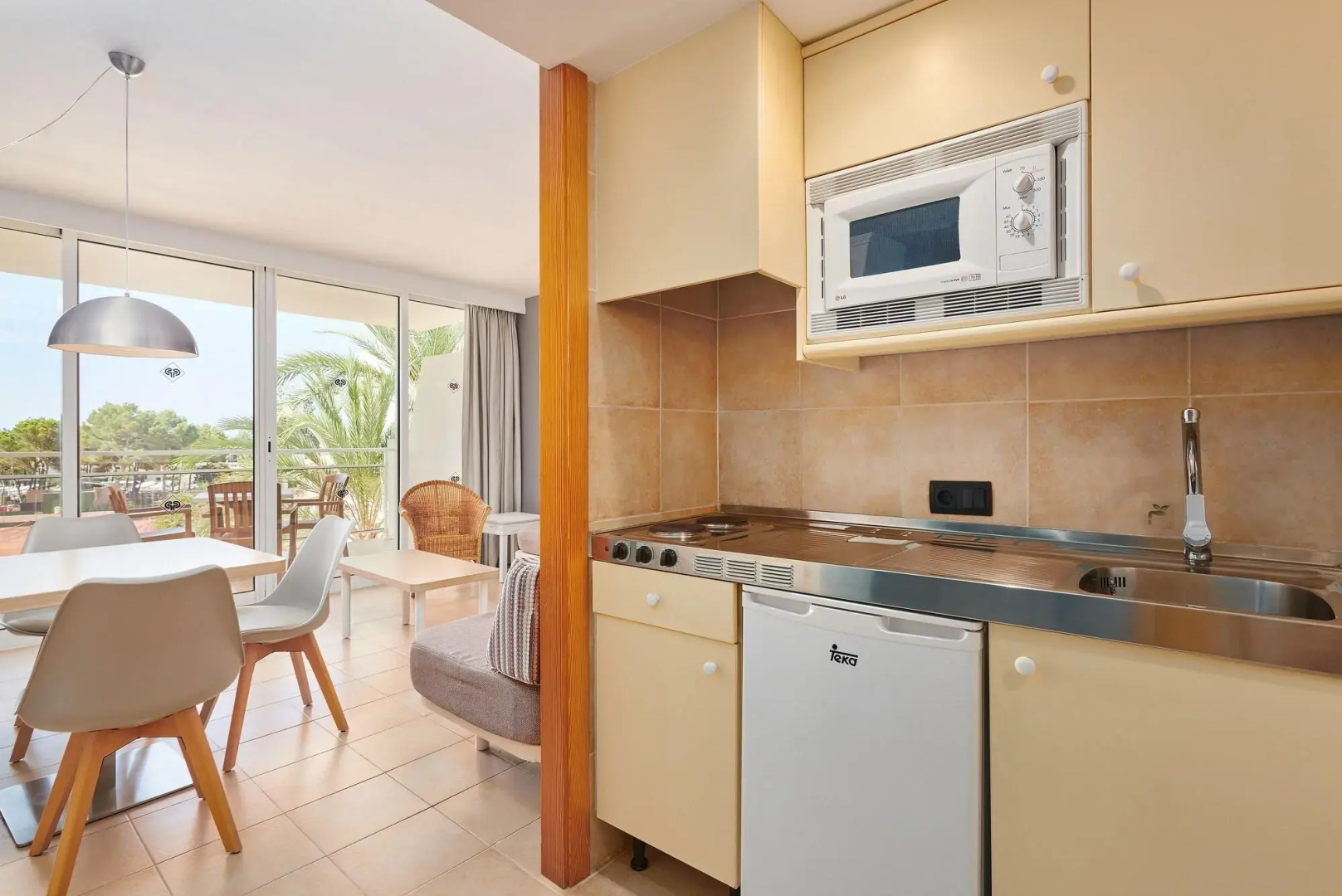 Protur Floriana Resort Aparthotel