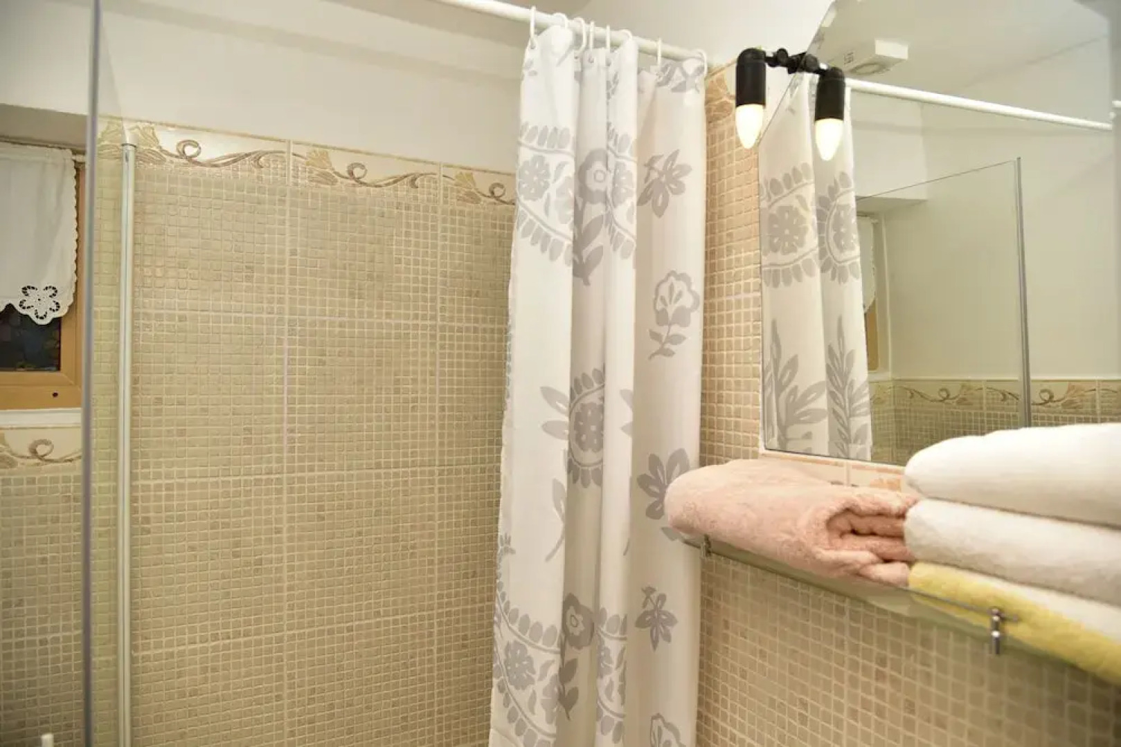 Apartment Wood Street and India