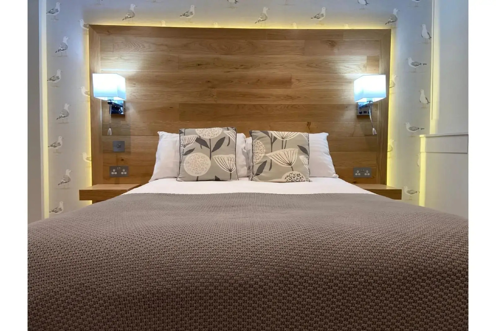 OYO Harmony Apartments