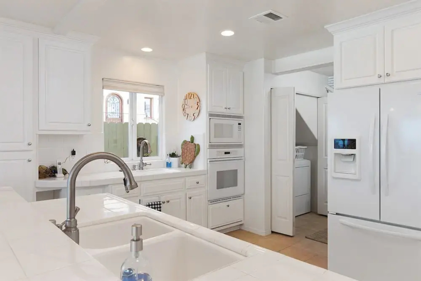 6694 Breakers Way Home 4 Bedrooms 2 Bathrooms Home