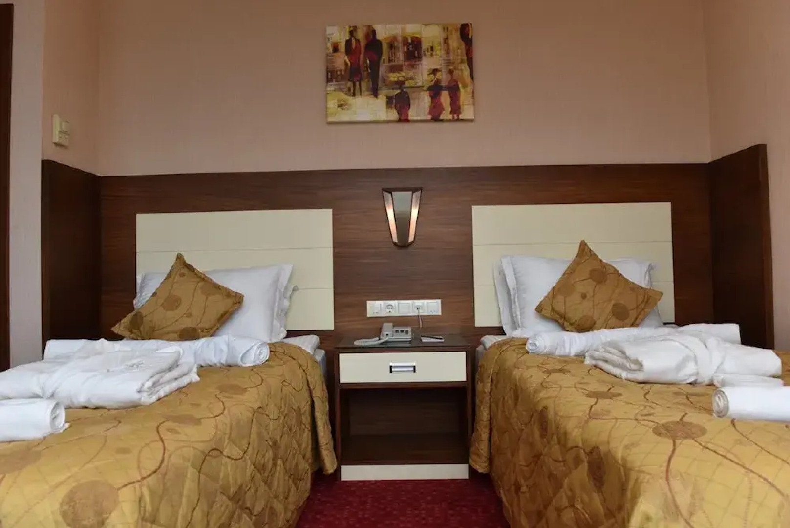 Ozgobek Ronesans Hotel De Luxe