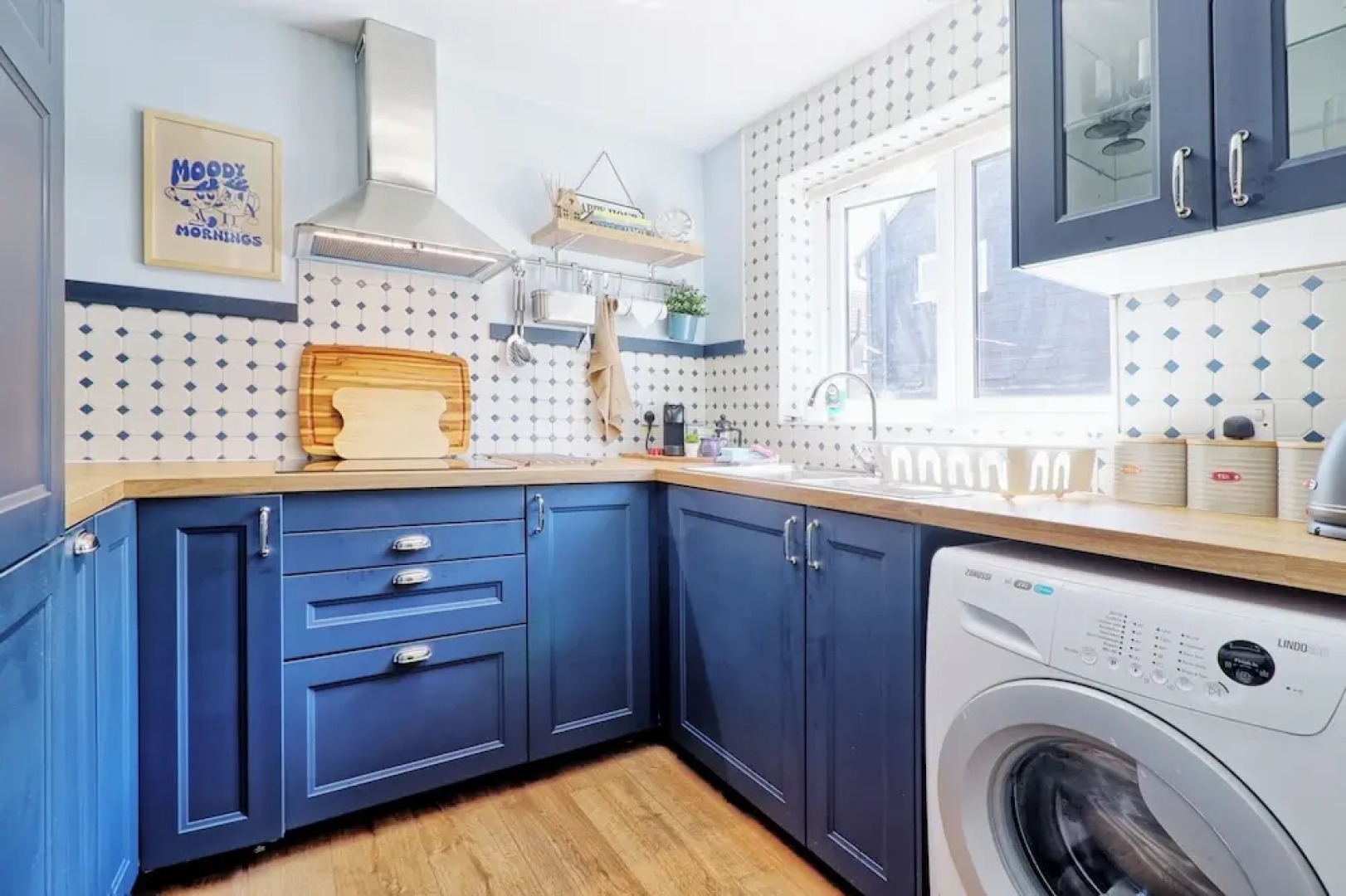 Tranquil Garden Retreat in Buckhurst Hill