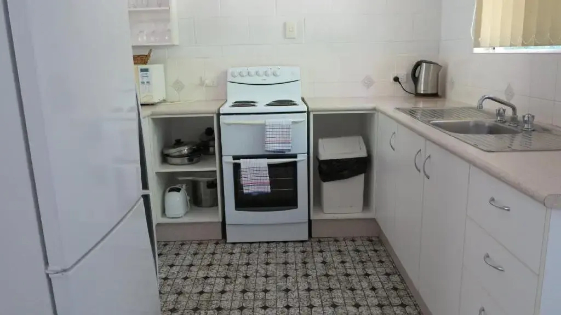 11 Murray Street Nelly Bay