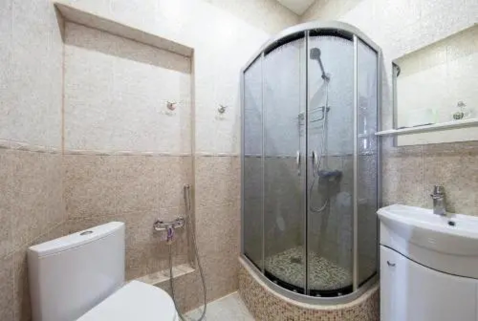 Guest house Kaskad House