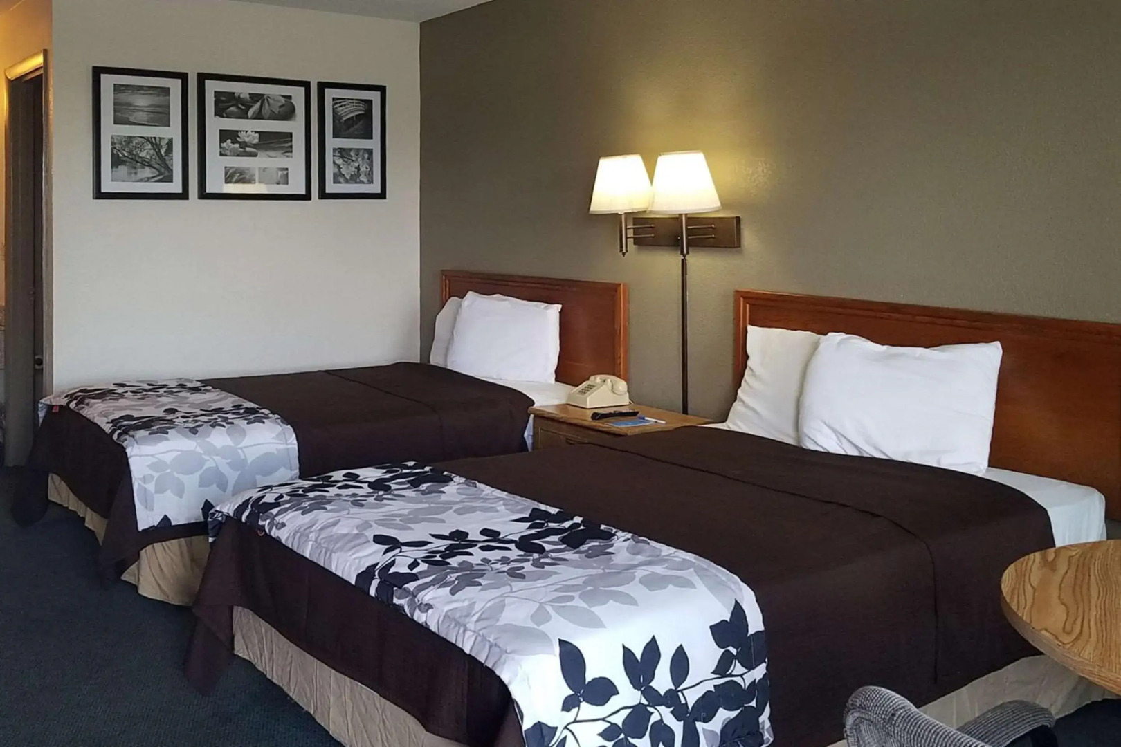Rodeway Inn