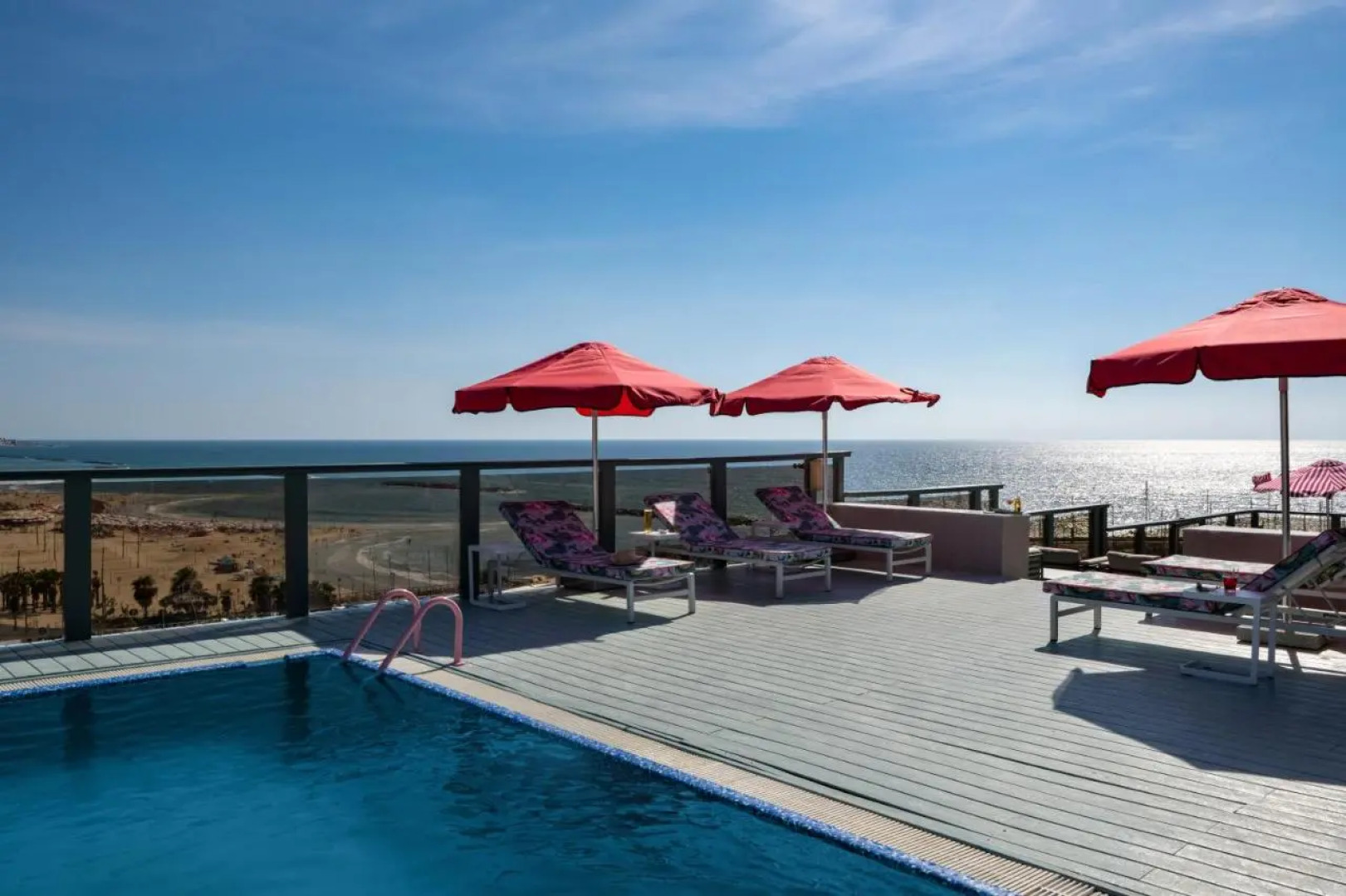 Leonardo Gordon Beach