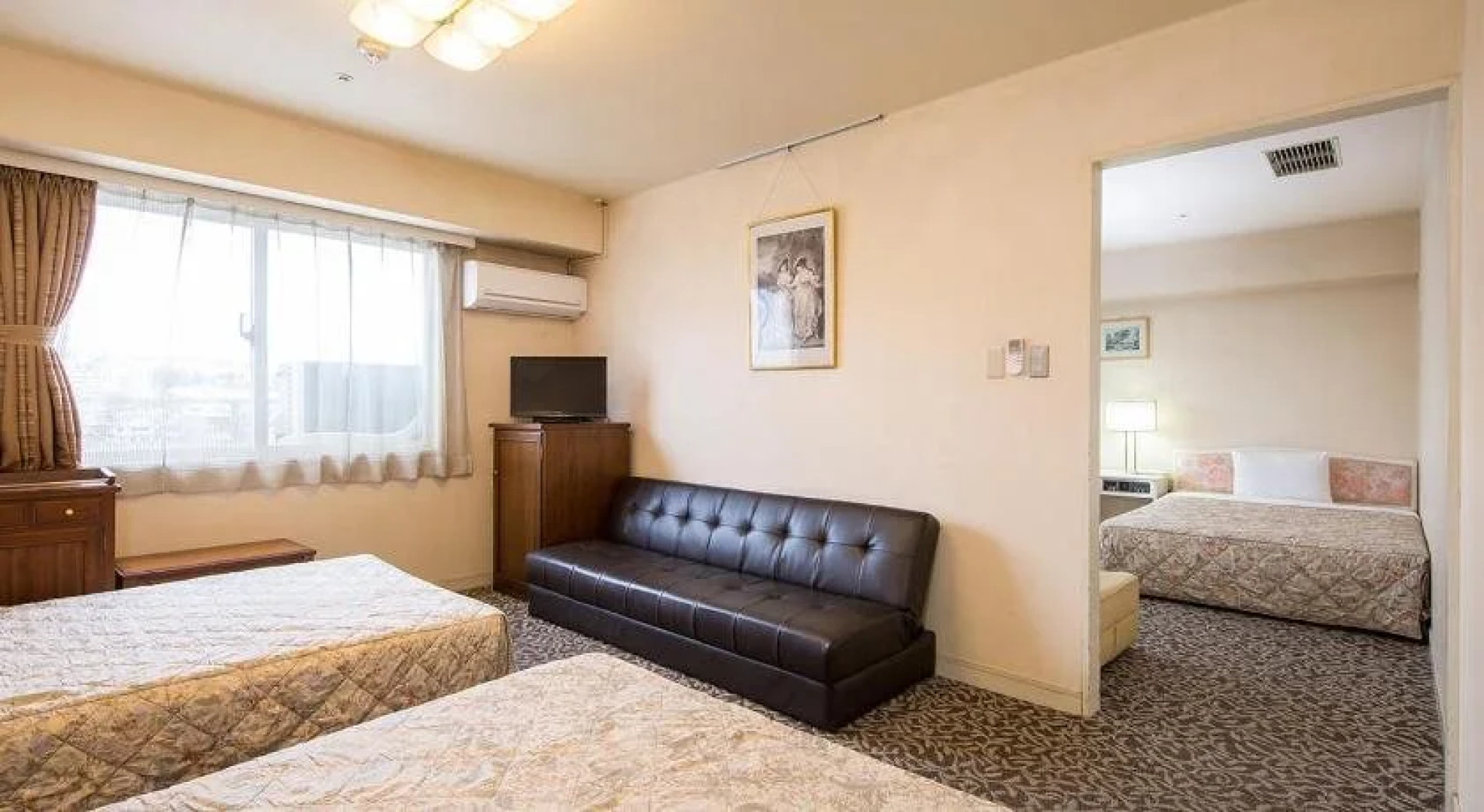 Komoro Grand Castle Hotel