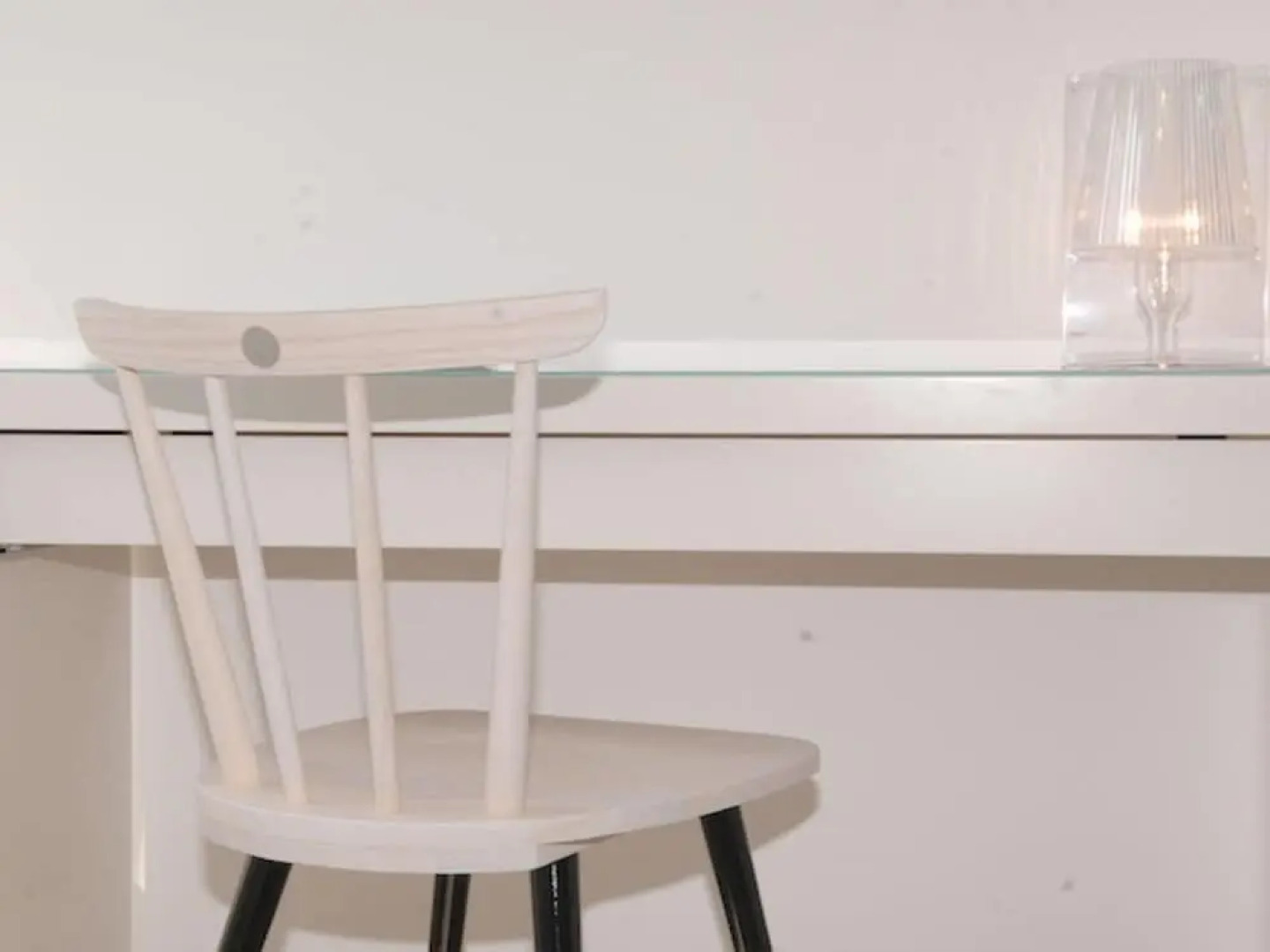 House Flora, Golden Knoepke