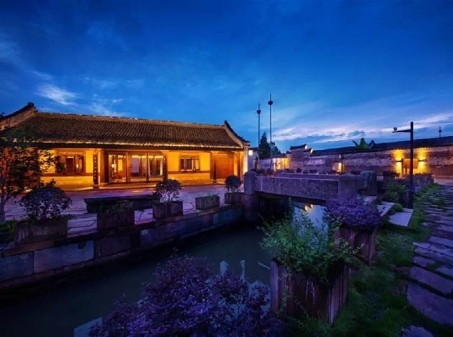 New Century Resort Shiqifang